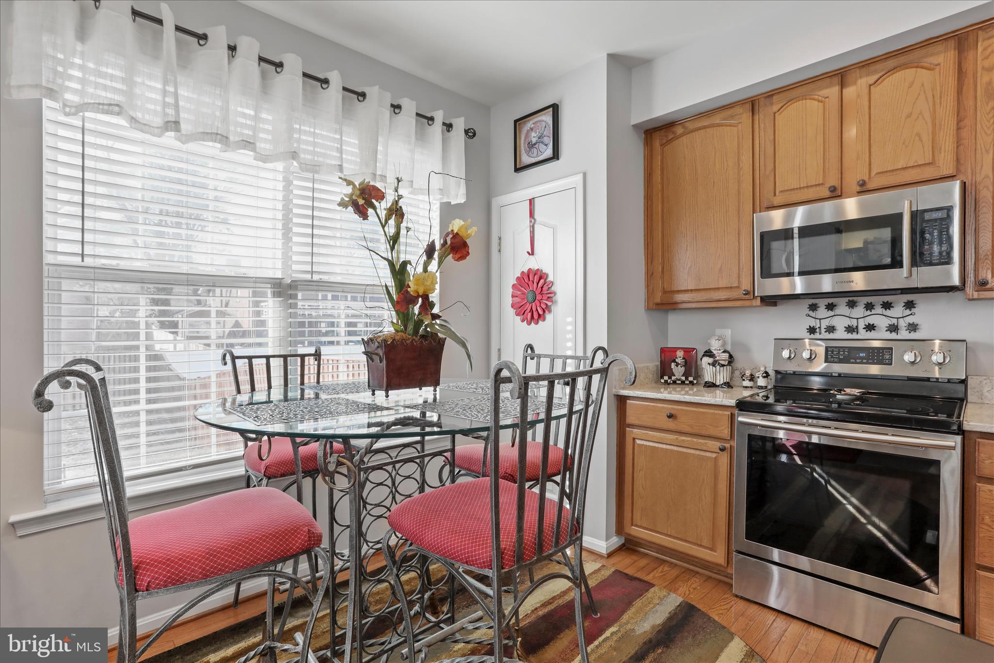 KENSINGTON VILLAS - Residential