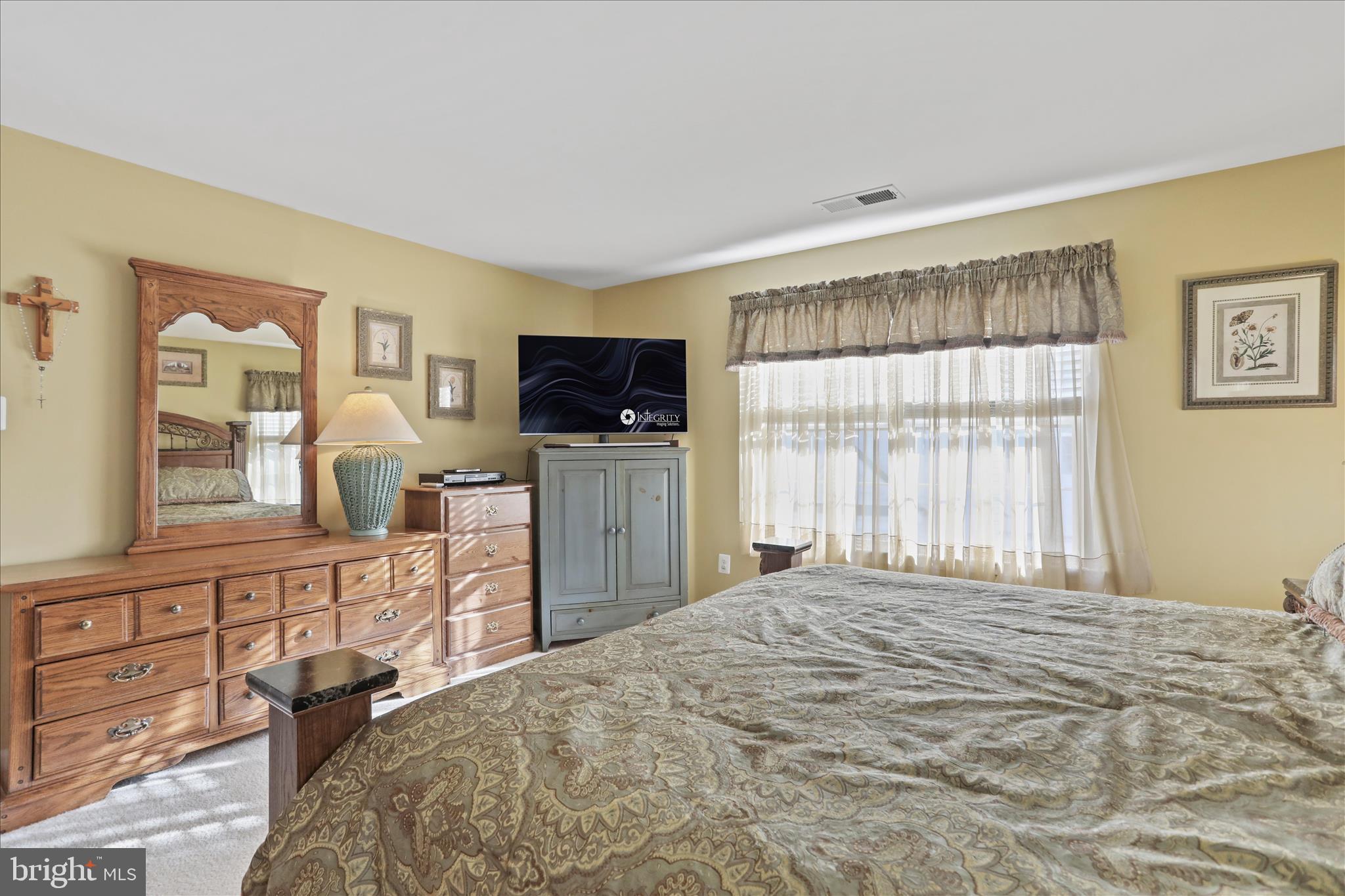 KENSINGTON VILLAS - Residential