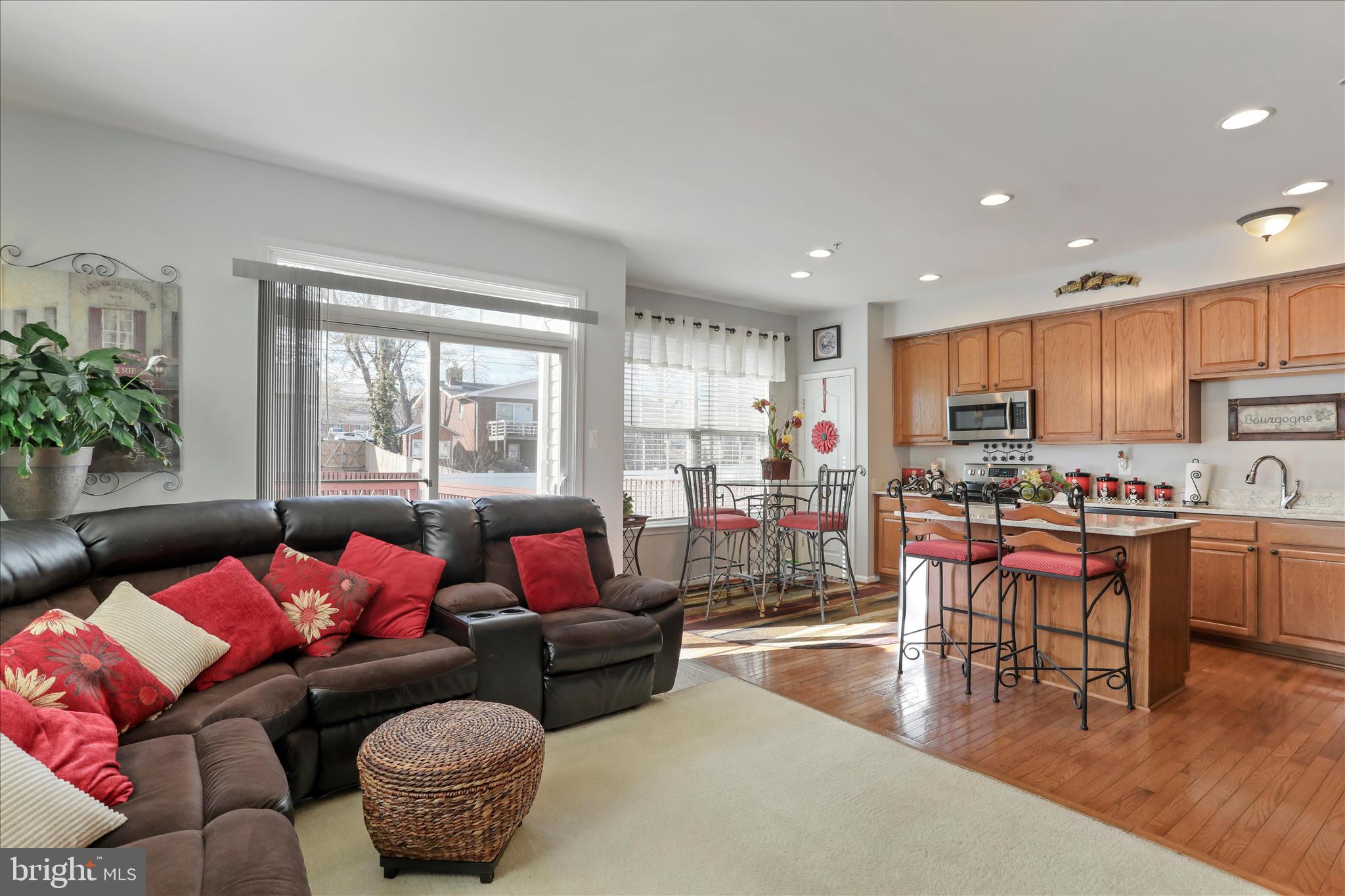 KENSINGTON VILLAS - Residential