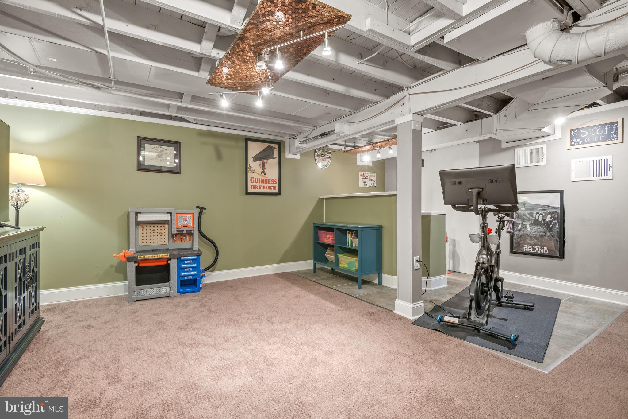 HIGHLAND PARK - Residential