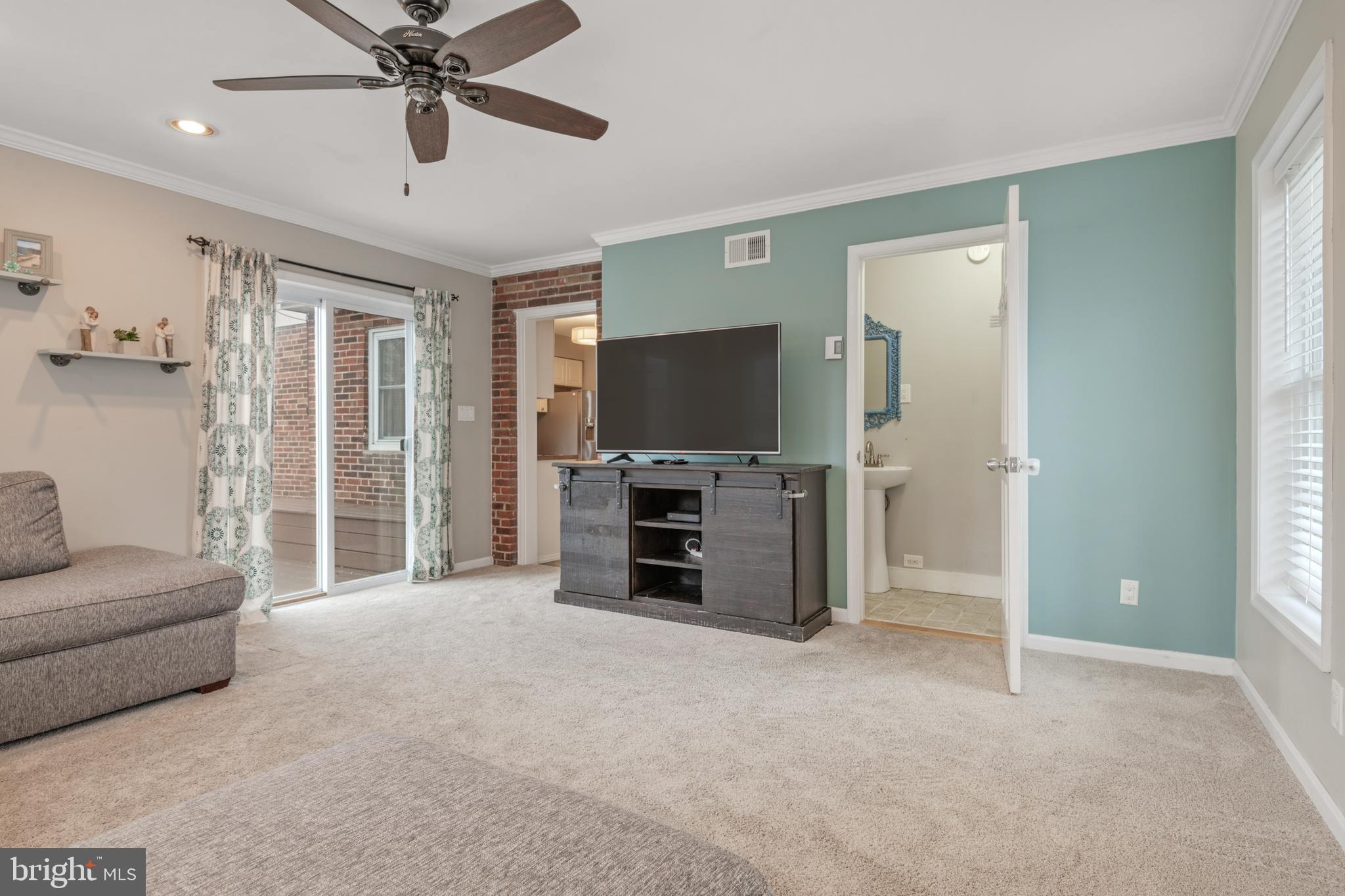 HIGHLAND PARK - Residential