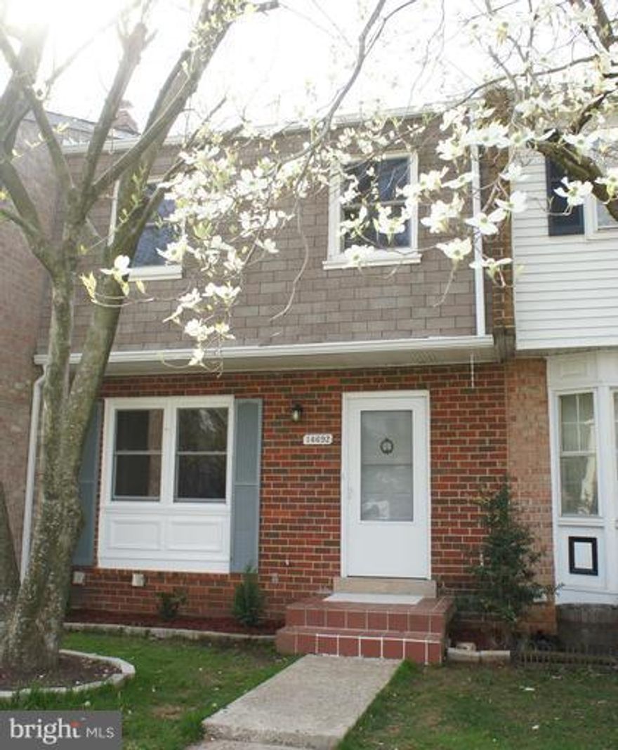 BRING ALL OFFERS!!! PRICE DRASTICALLY REDUCED FOR QUICK SALE ON THIS RENOVATED 3LVL TH-BACKS TO WOODS-30K+ IN UPGRADES-NEW WINDOWS,ROOF,GUTTERS,HWH,W/D,DOORS,CARPET,BATH'S,KITCHEN APPLIANCES,FLOORING,LIGHTS,FRESHLY PAINTED+FENCED YARD W/PATIO-PRIVACY W/TREED VIEWS-EAT-IN KITCHEN,SEP DR,WALK-OUT LL W/DEN,FULL BA,LAUNDRY,BRICK FP,STORAGE-CARDINAL SETTLEMENT=FREE 2-10 WTY