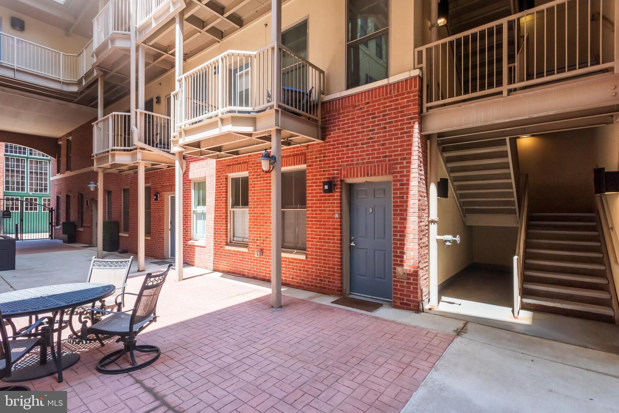 OLD CITY - Residential Lease