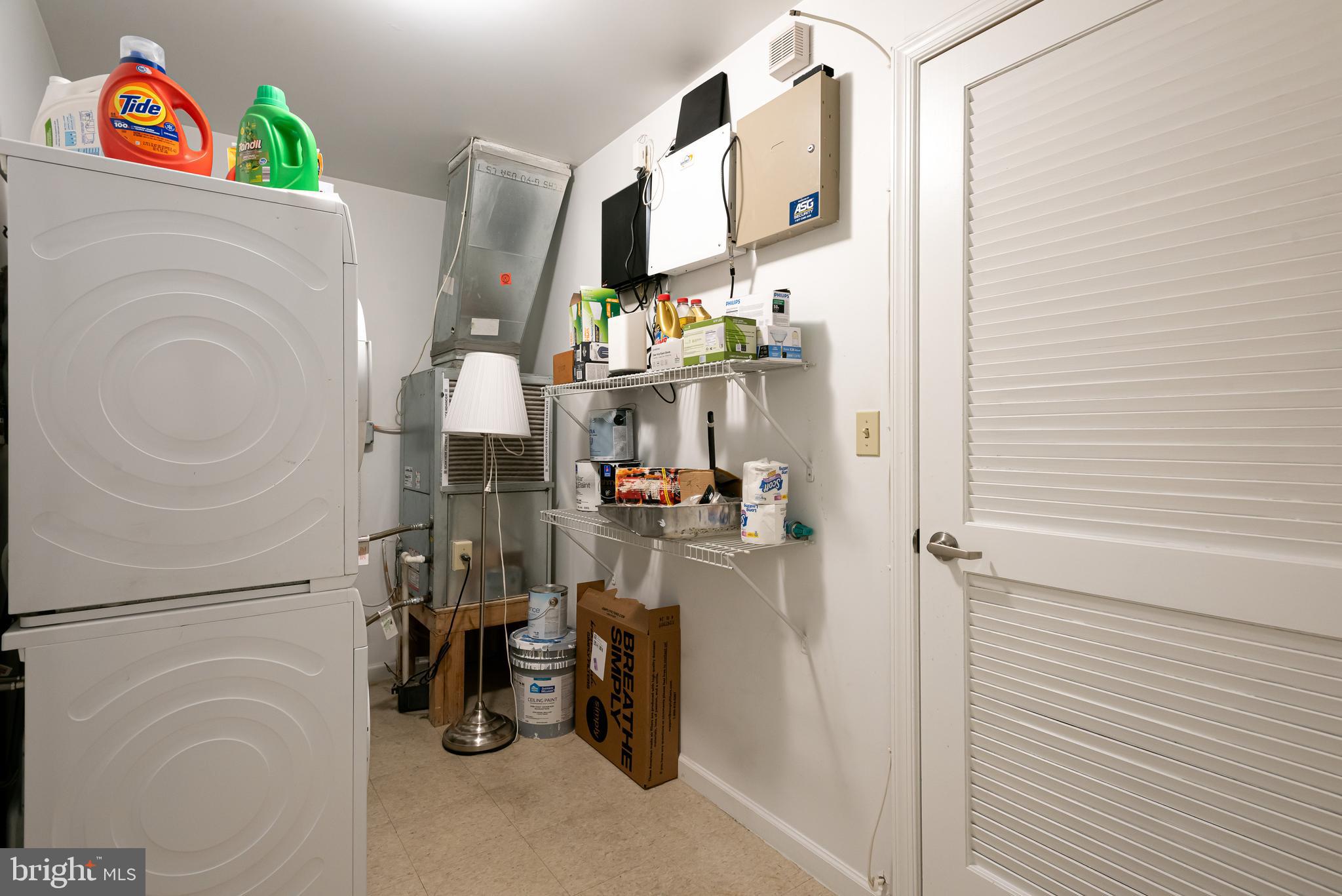 OLD CITY - Residential Lease