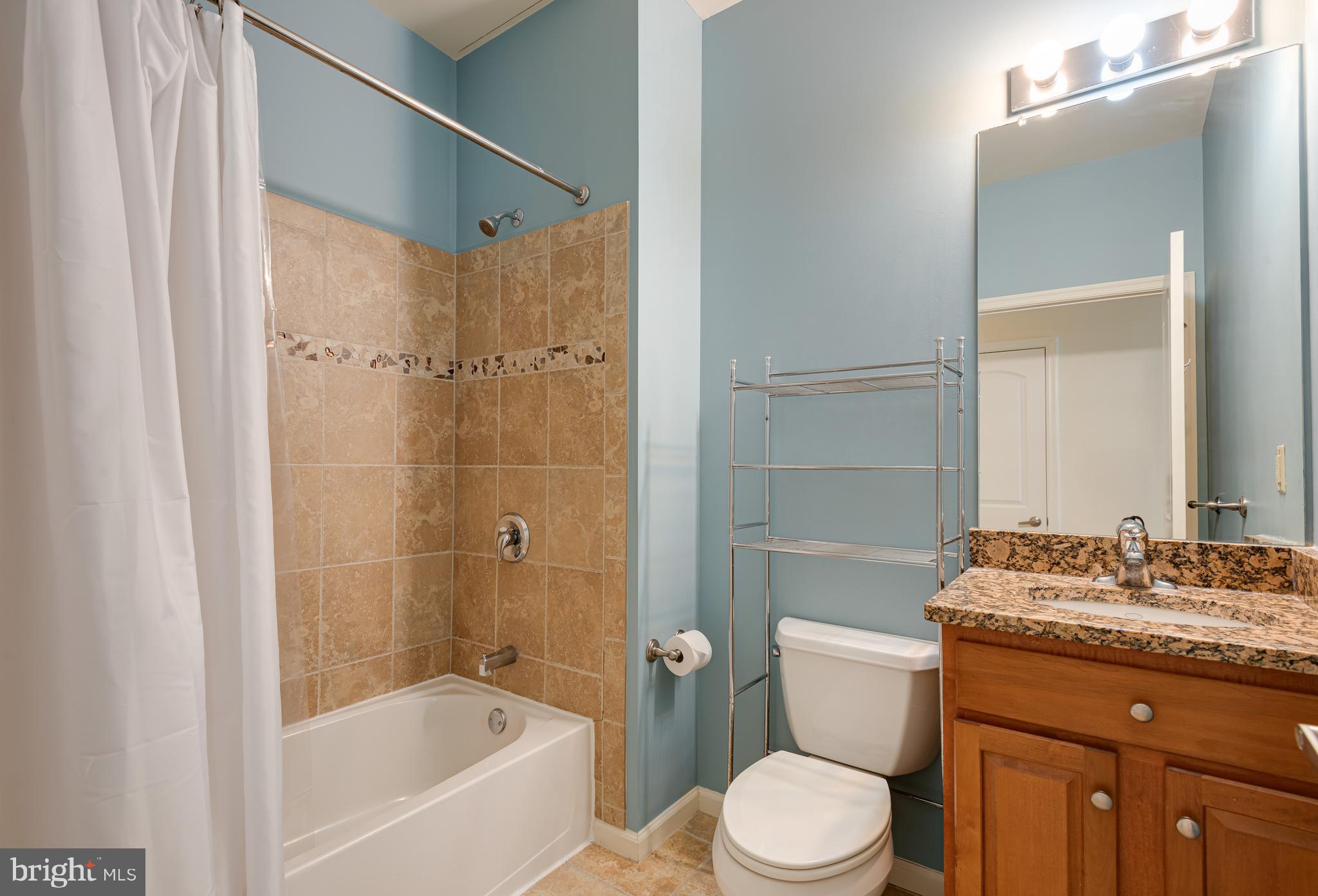 OLD CITY - Residential Lease