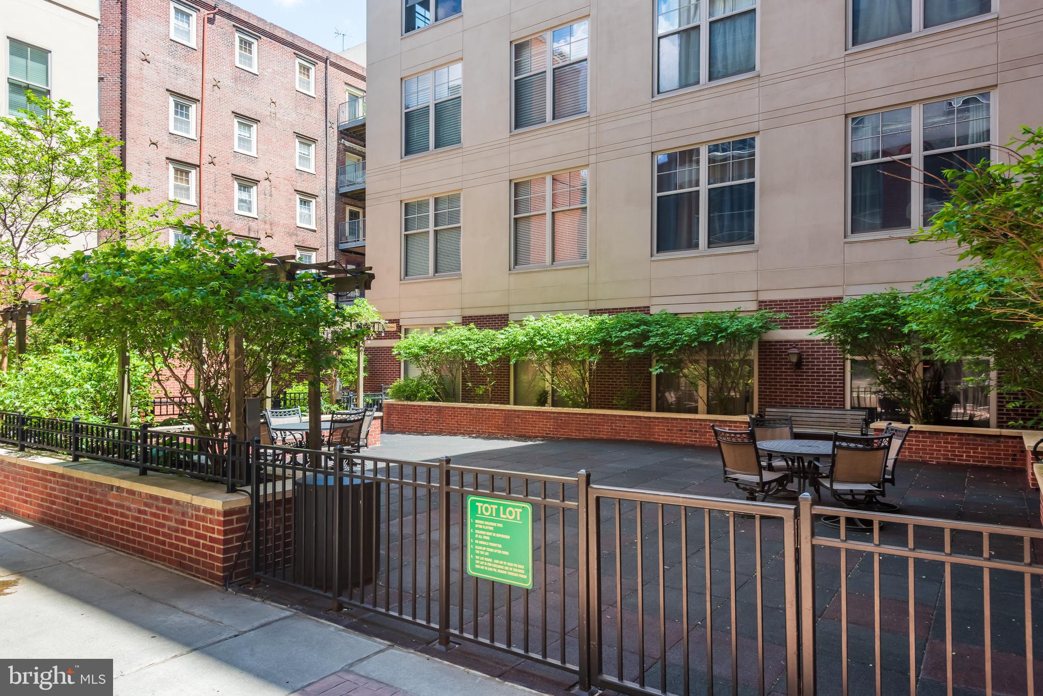 OLD CITY - Residential Lease