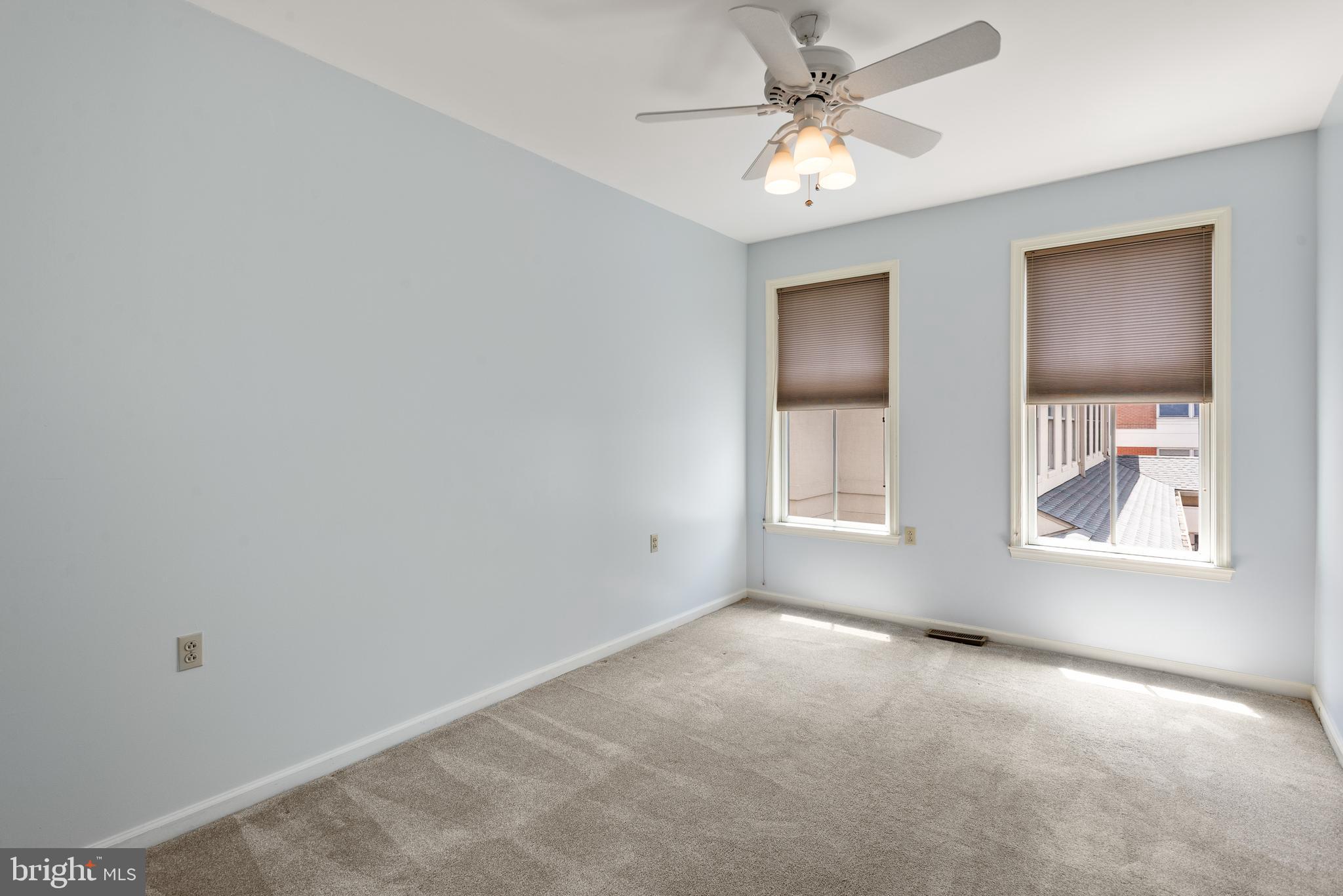 OLD CITY - Residential Lease