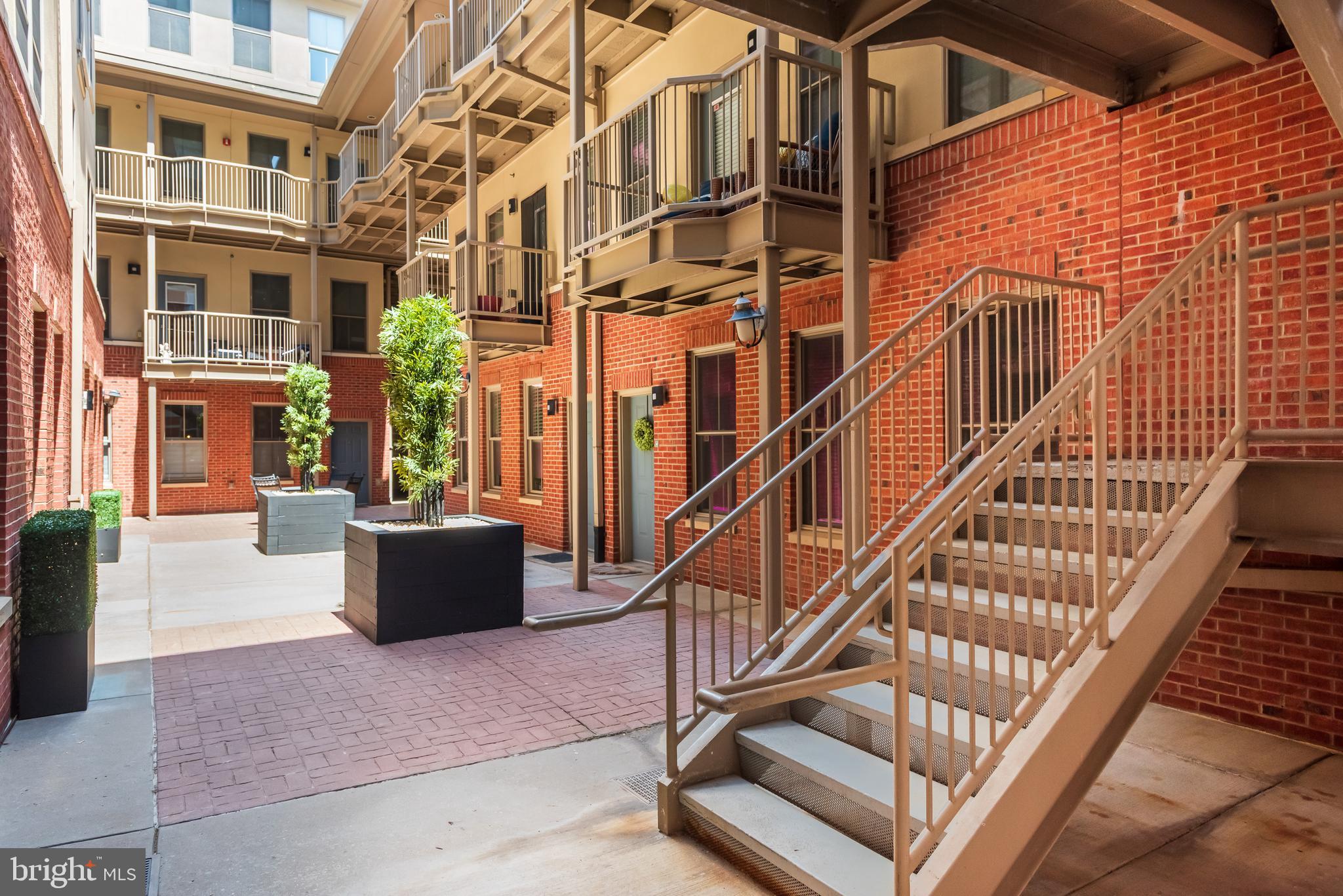 OLD CITY - Residential Lease