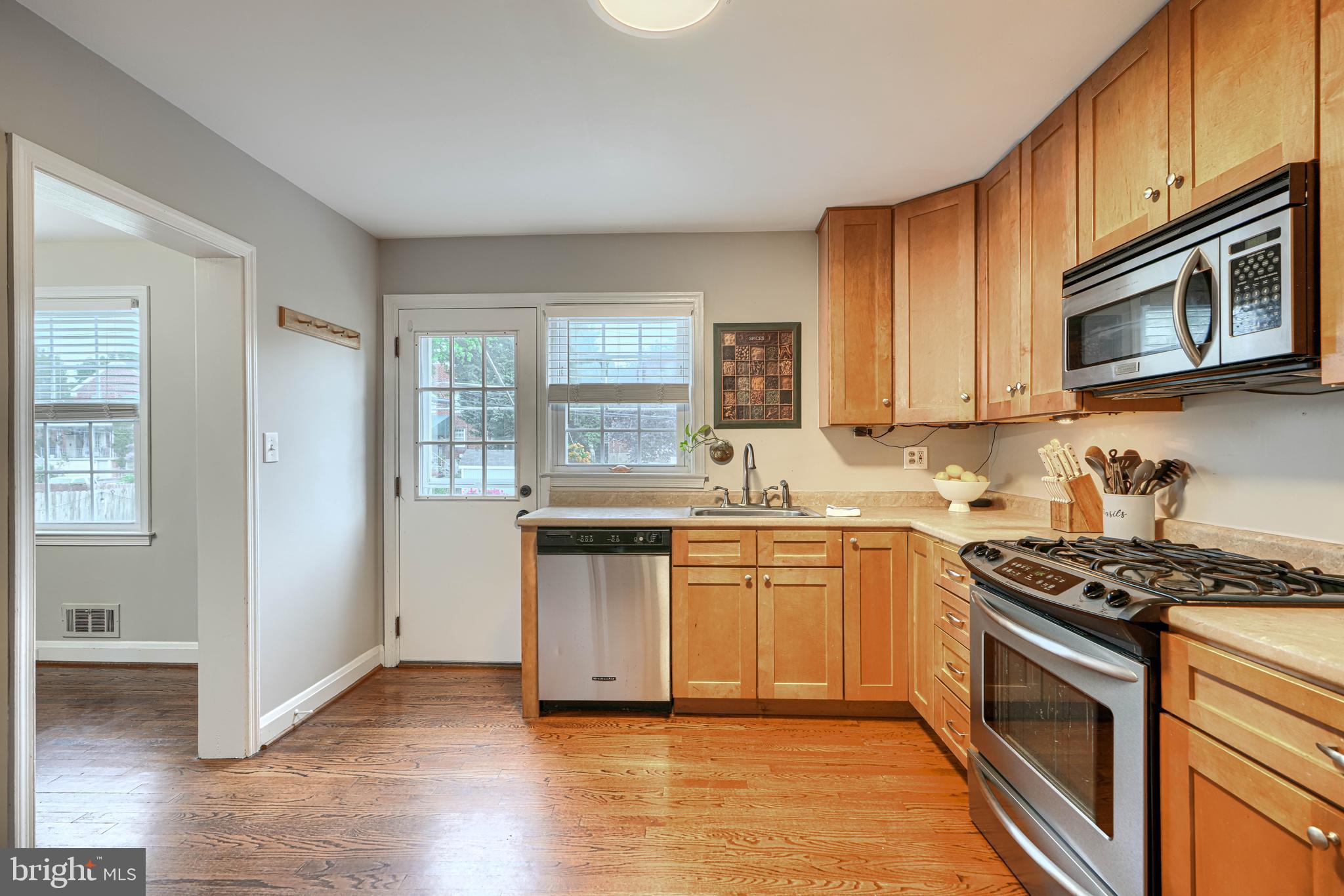 LOCH RAVEN MANOR - Residential