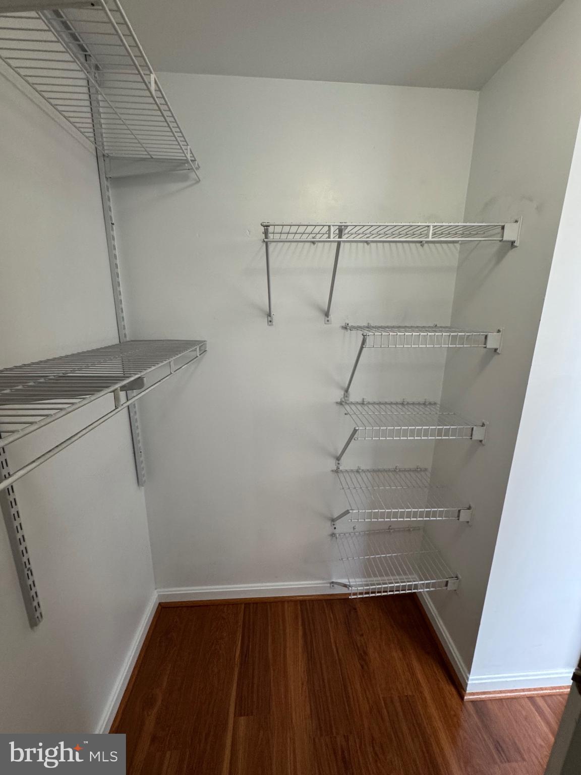 LEXINGTON SQUARE - Residential Lease