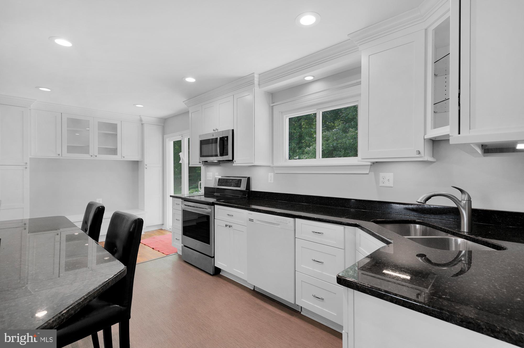 JARRETTSVILLE - Residential