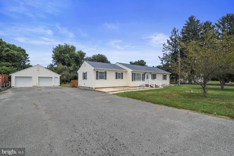 2272 FORREST AVENUE DOVER DE 19904