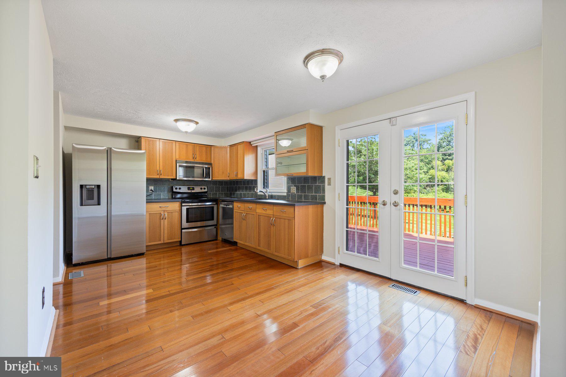 THOMPSONS PURCHASE - Residential