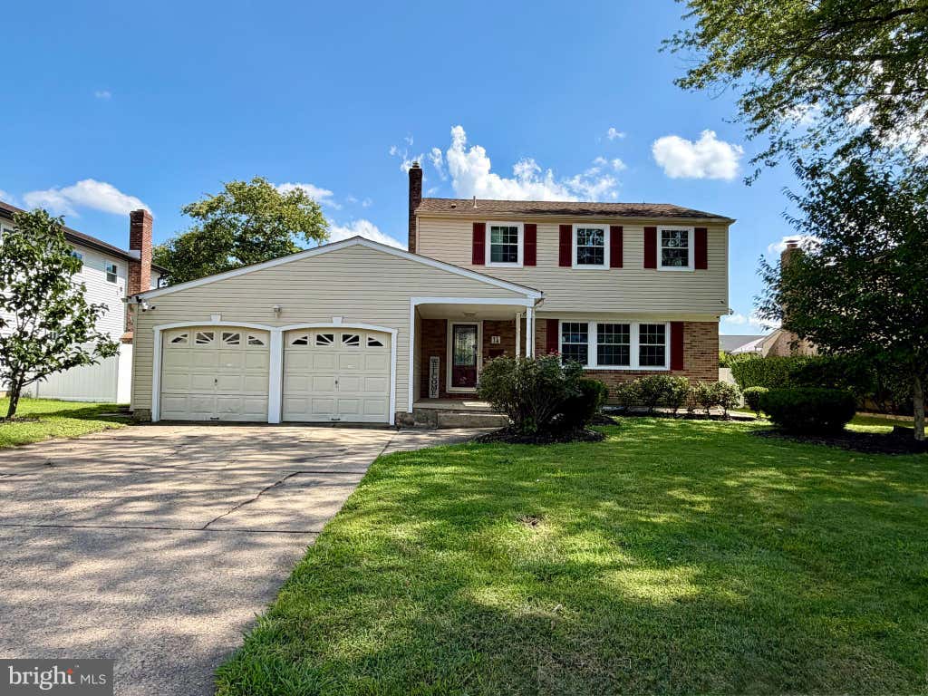 Photo of 14 Candlewyck Way, CHERRY HILL, NJ 08003 (MLS # NJCD2124938)