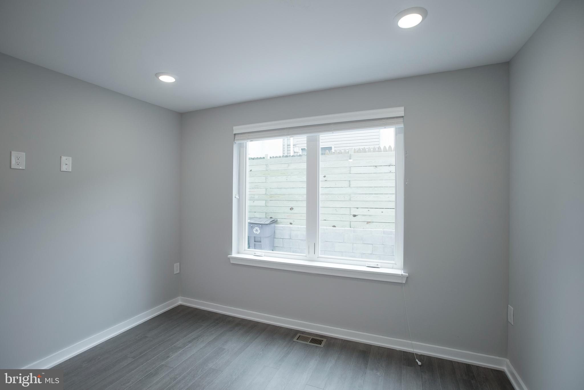 FAIRMOUNT - Residential Lease