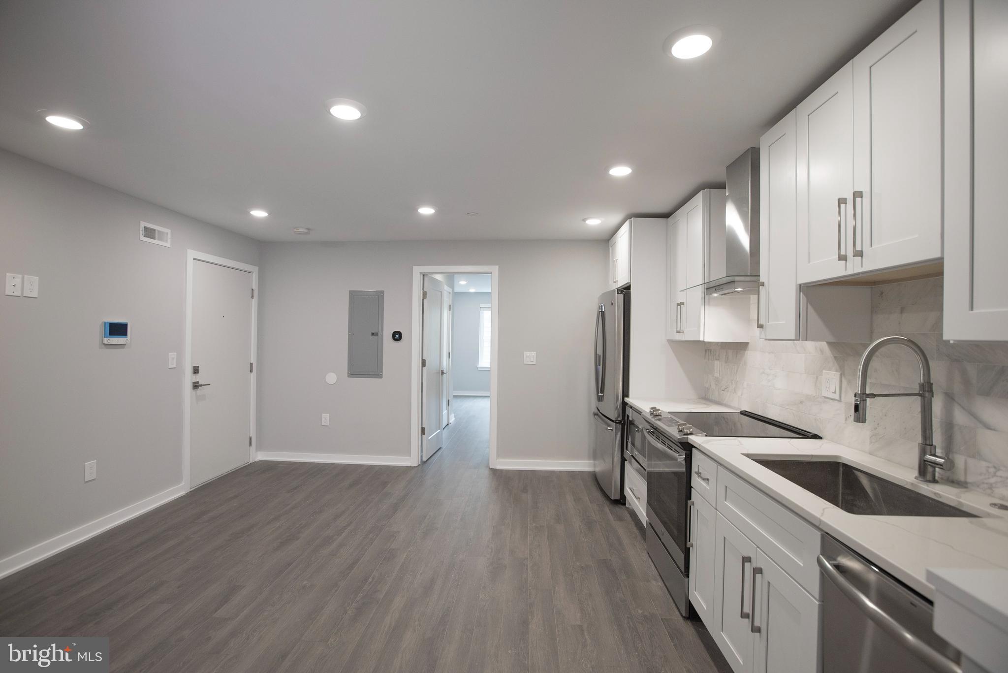 FAIRMOUNT - Residential Lease