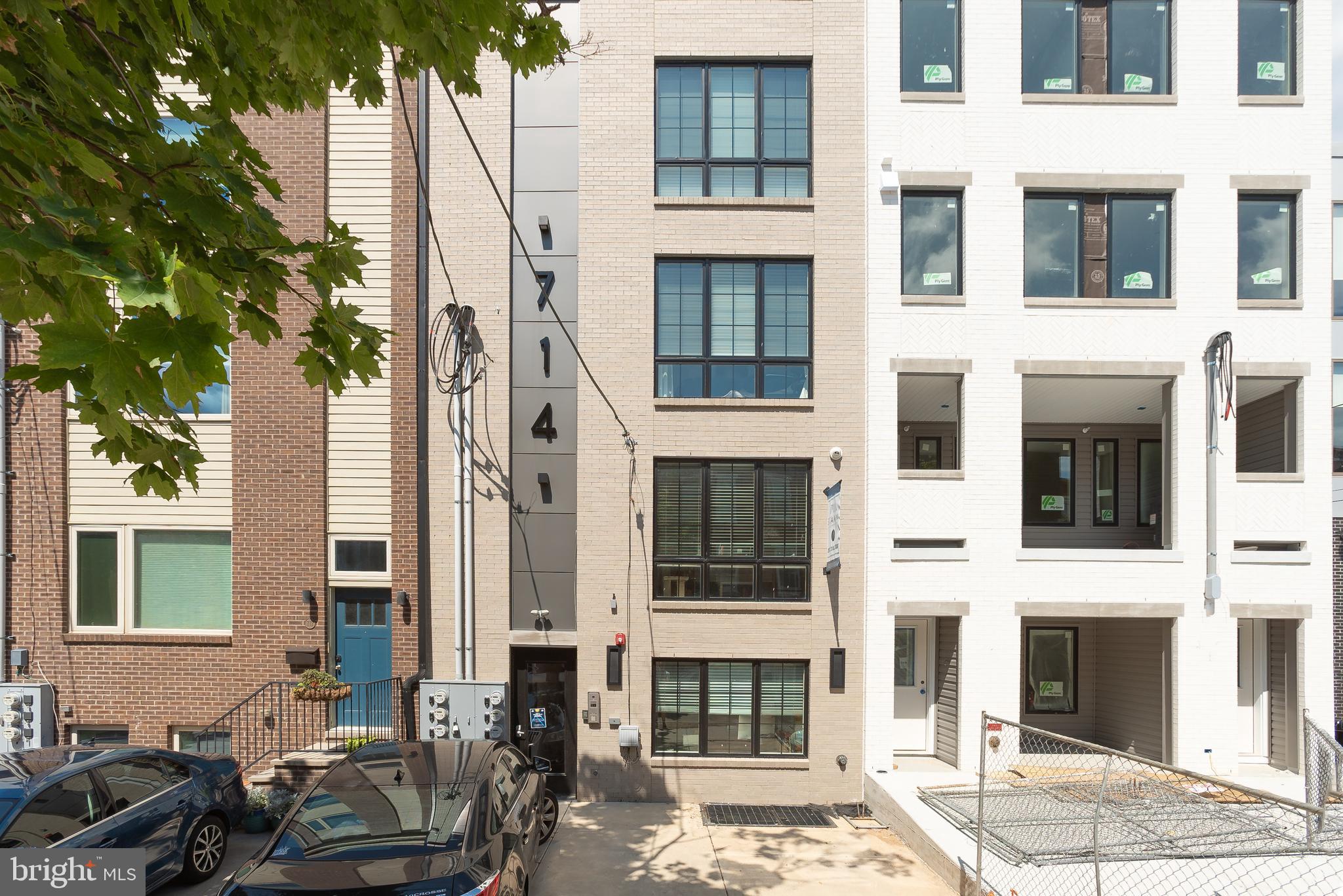 FAIRMOUNT - Residential Lease