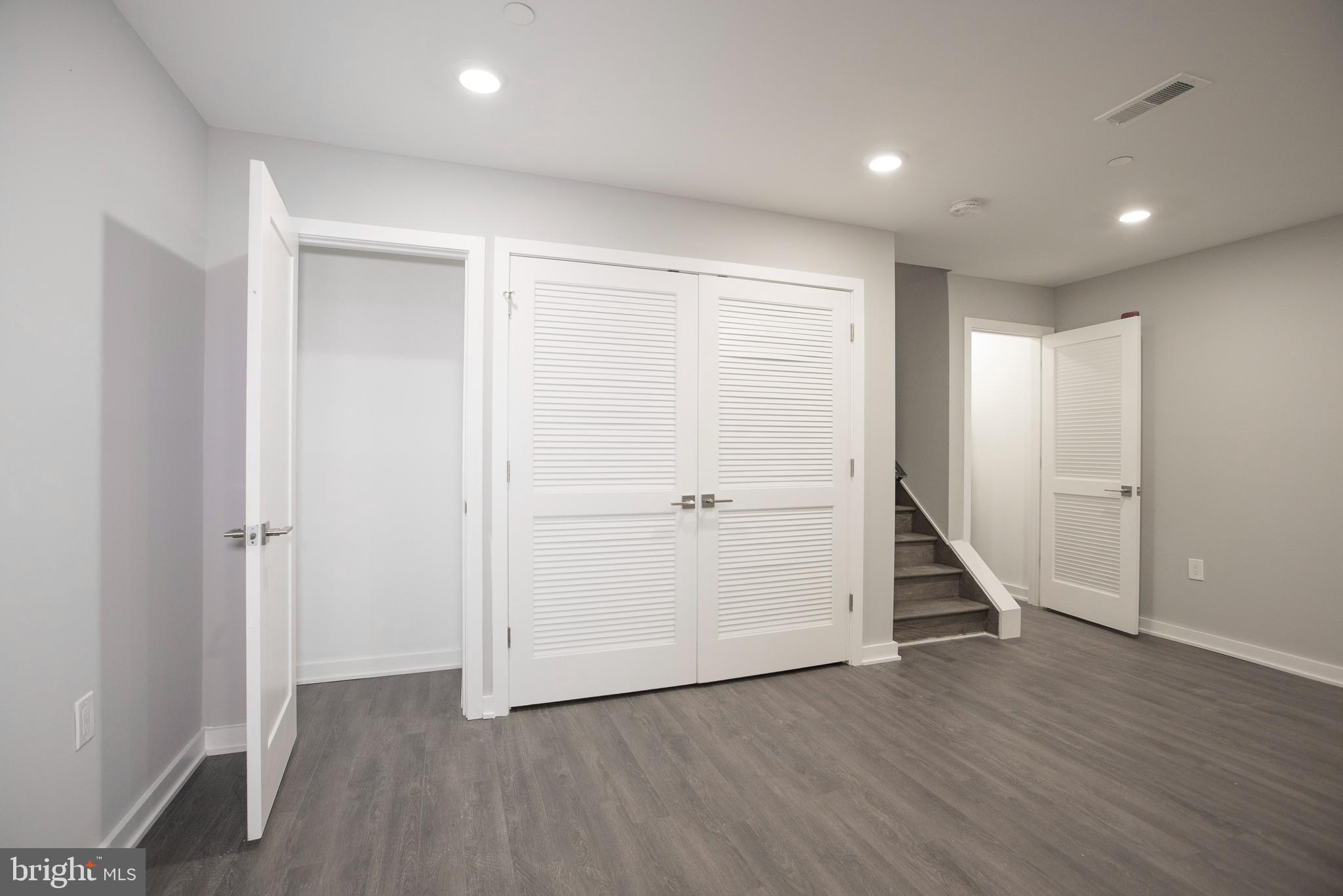 FAIRMOUNT - Residential Lease