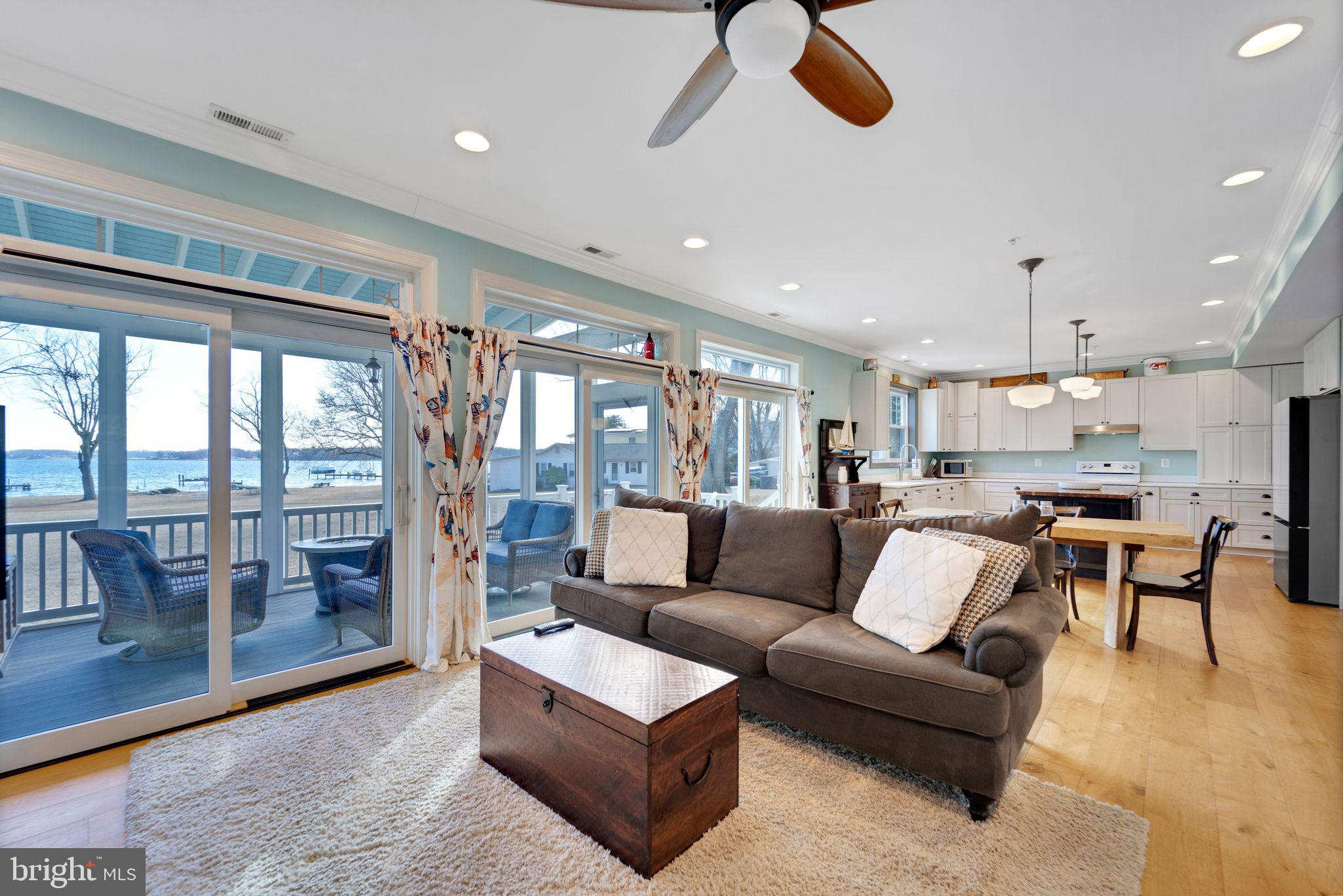 BOWLEYS QUARTERS - Residential