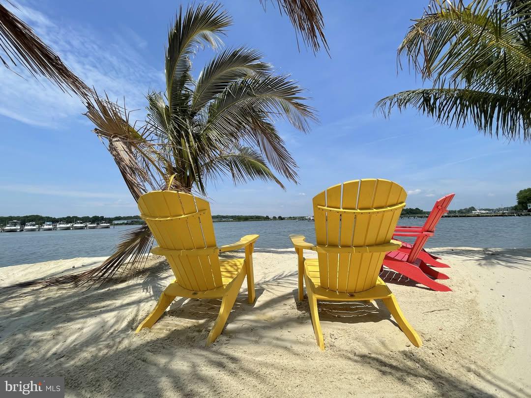 BOWLEYS QUARTERS - Residential