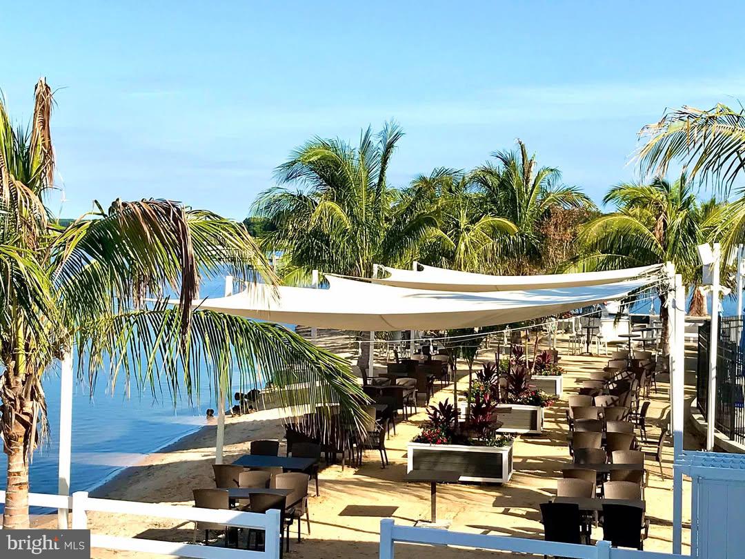 BOWLEYS QUARTERS - Residential