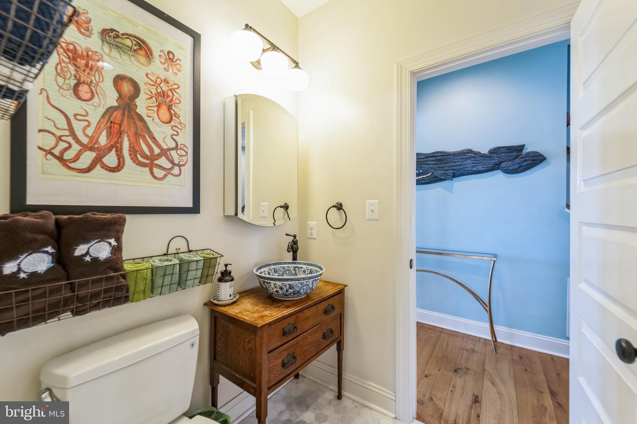 BOWLEYS QUARTERS - Residential