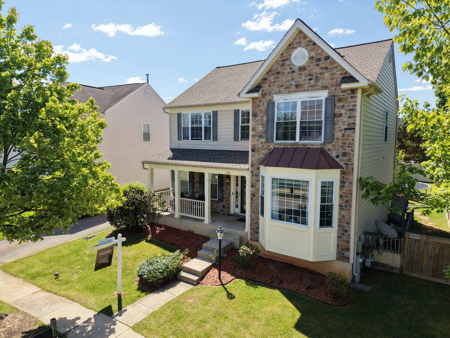 Stunning 5BR/3.5BA stone front home in the highly sought after Waterview community, beautifully updated and truly move in ready. Recent improvements include a new roof, new A/C system, a refreshed kitchen, and new 10×19 deck overlooking the fenced backyard. The main level offers bright, open living  with a gas fireplace living room, a formal dining room that seats 8-12, a versatile study/den, and a stylishly updated kitchen with new flooring and modern stainless-steel appliances. Upstairs features three spacious bedrooms plus an expansive primary suite with a soaking tub, separate shower, and large walk in closet. The partially finished lower level adds exceptional flexibility with a 5th bedroom, full bath, and a  generous recreation space ideal for media, fitness, or work from home needs. A coveted 2 car garage, additional parking pad, and a large, private backyard complete this exceptional offering. Minutes to the Beltway, shopping, and everyday conveniences. A rare opportunity in Waterview—schedule your private tour today.

The home is available for tours Sunday - Saturday, 10 am - 6pm.  Agents, must schedule appointments via ShowingTime.