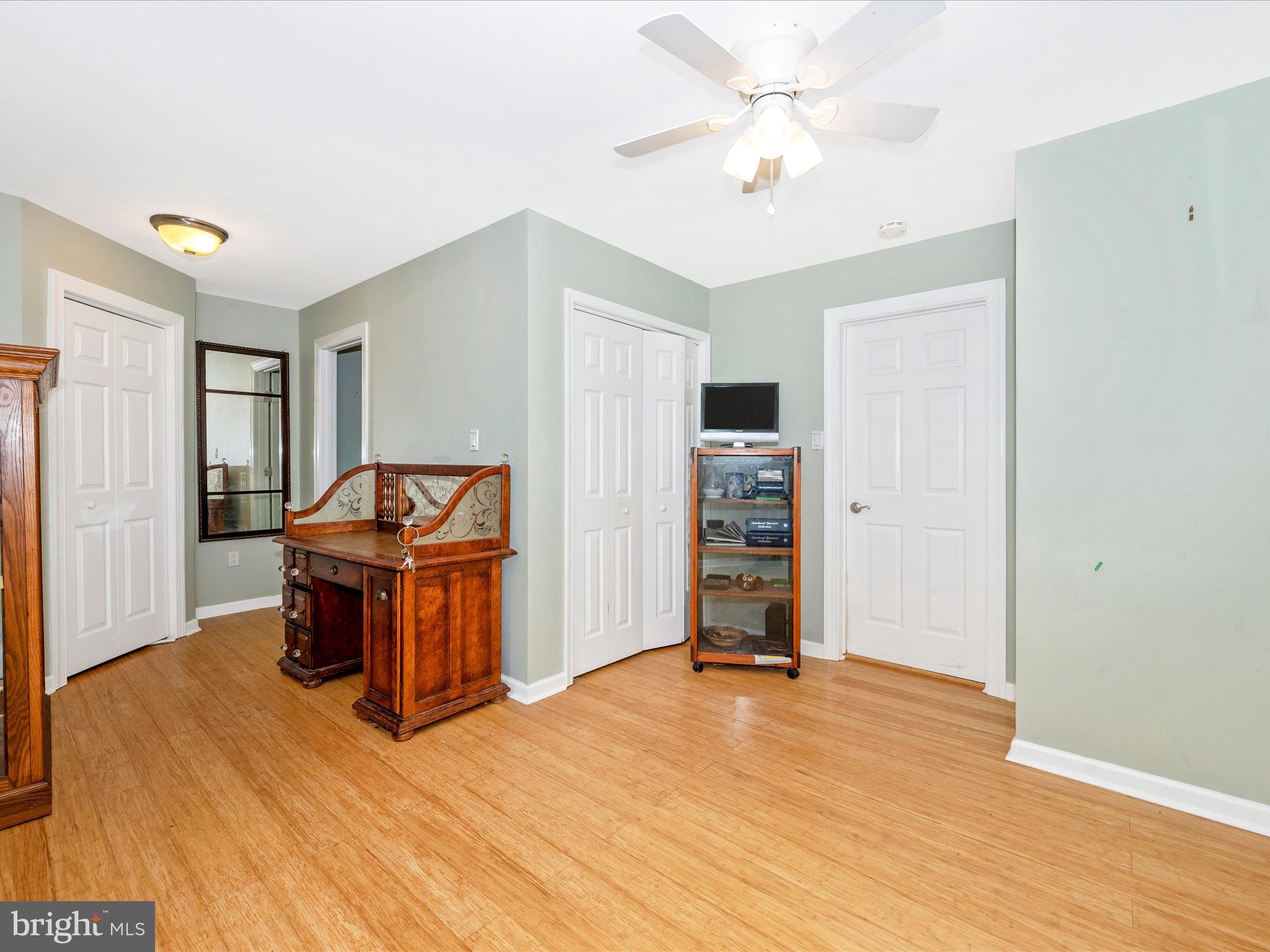 SHANNONDALE - Residential