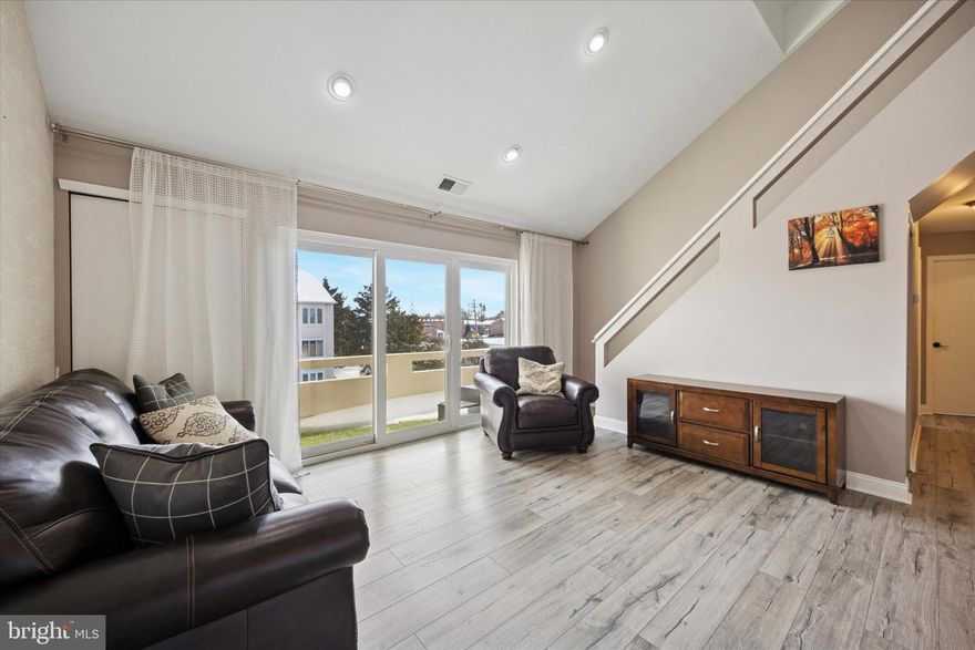 Stunning turn-key 2-bedroom, 3-full-bath condo with an extra large loft! Located on the 3rd floor; from the moment you step inside, you’ll be greeted by an open floor plan flooded with natural light, high ceilings, hardwood floors and extra large balcony off the living space which is a feature focus of this grand unit! This condo features a formal dining area off the kitchen. The primary bedroom suite fits a California king bed, has many closets and full bathroom with a walk in shower. The second bedroom is also a perfect size with a closet and neighbors the second full updated bathroom with a tub. Washer and dryer in unit. The 3rd bathroom in the loft is very large and features a jacuzzi tub! Every inch of this condo is modern, well maintained and move in ready!