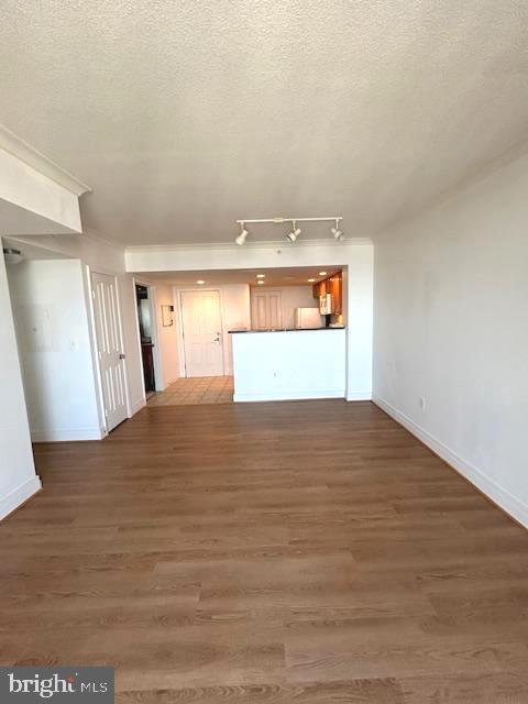 INNER HARBOR - Residential Lease