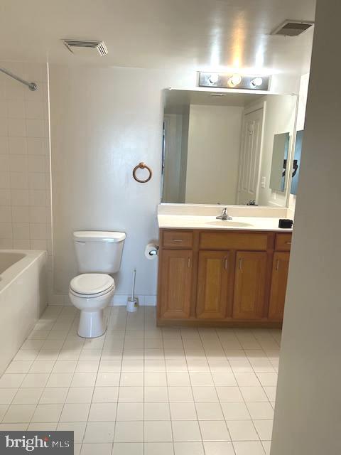 INNER HARBOR - Residential Lease