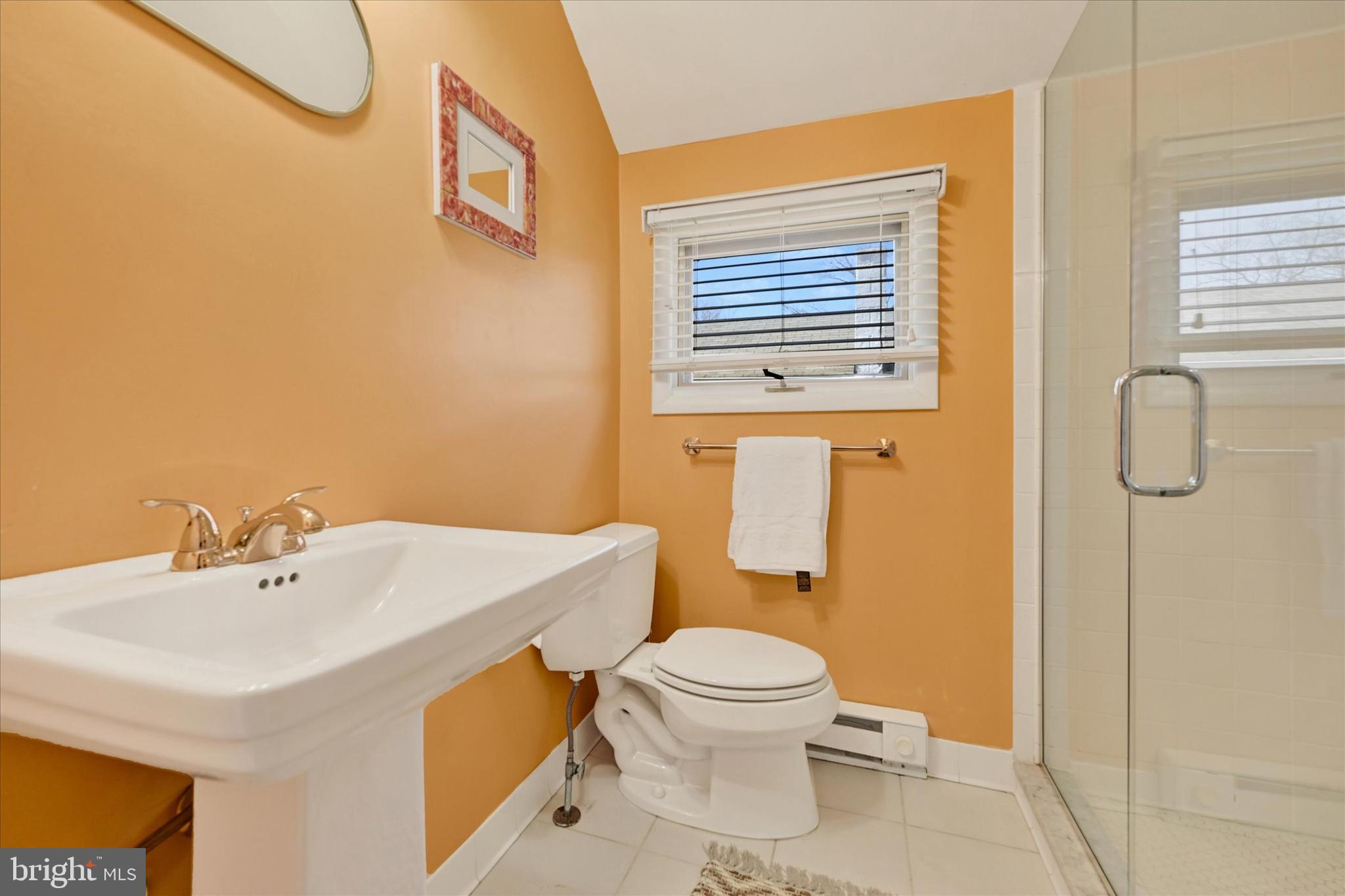 GLYNDON PARK - Residential