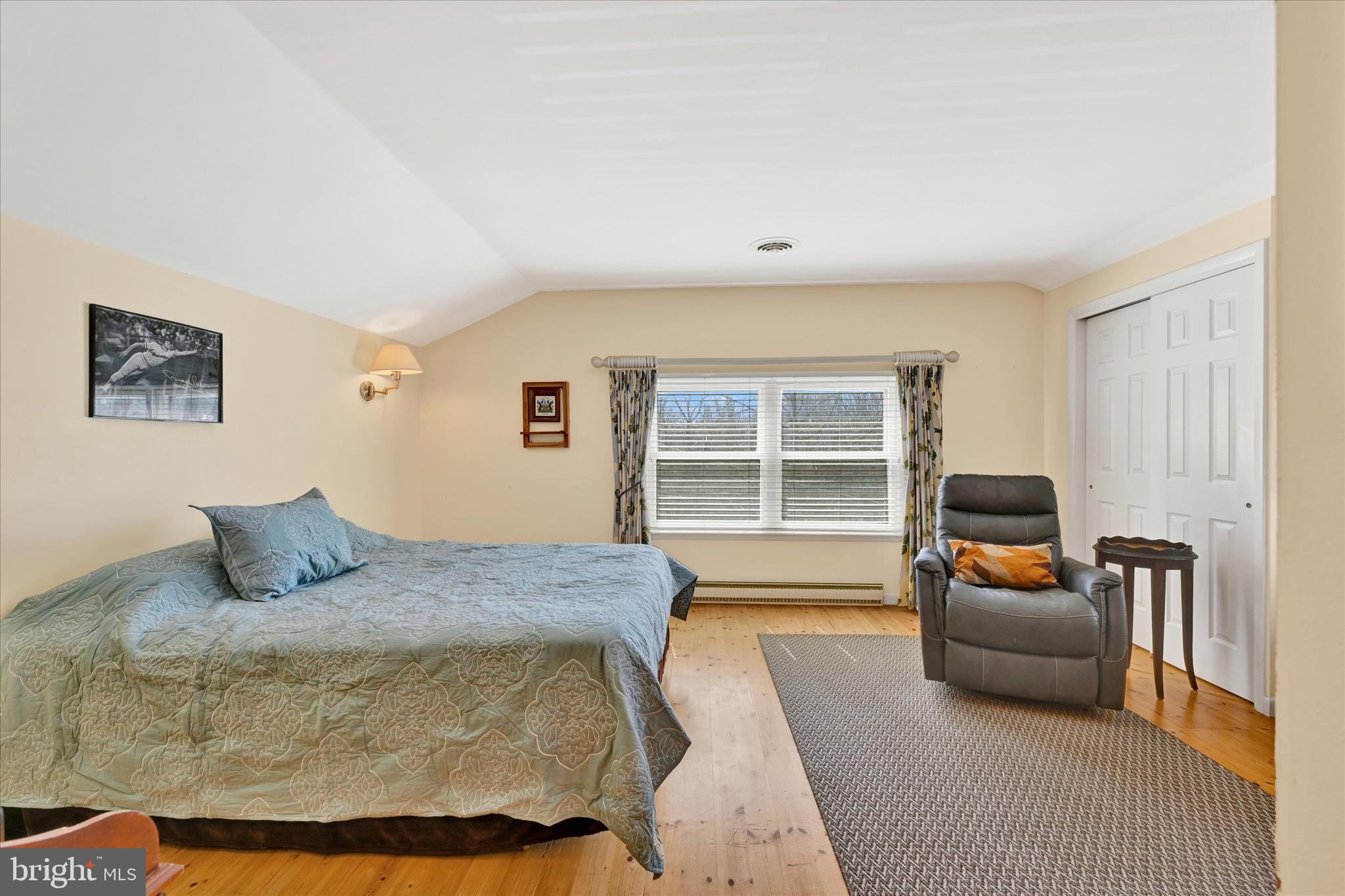 GLYNDON PARK - Residential