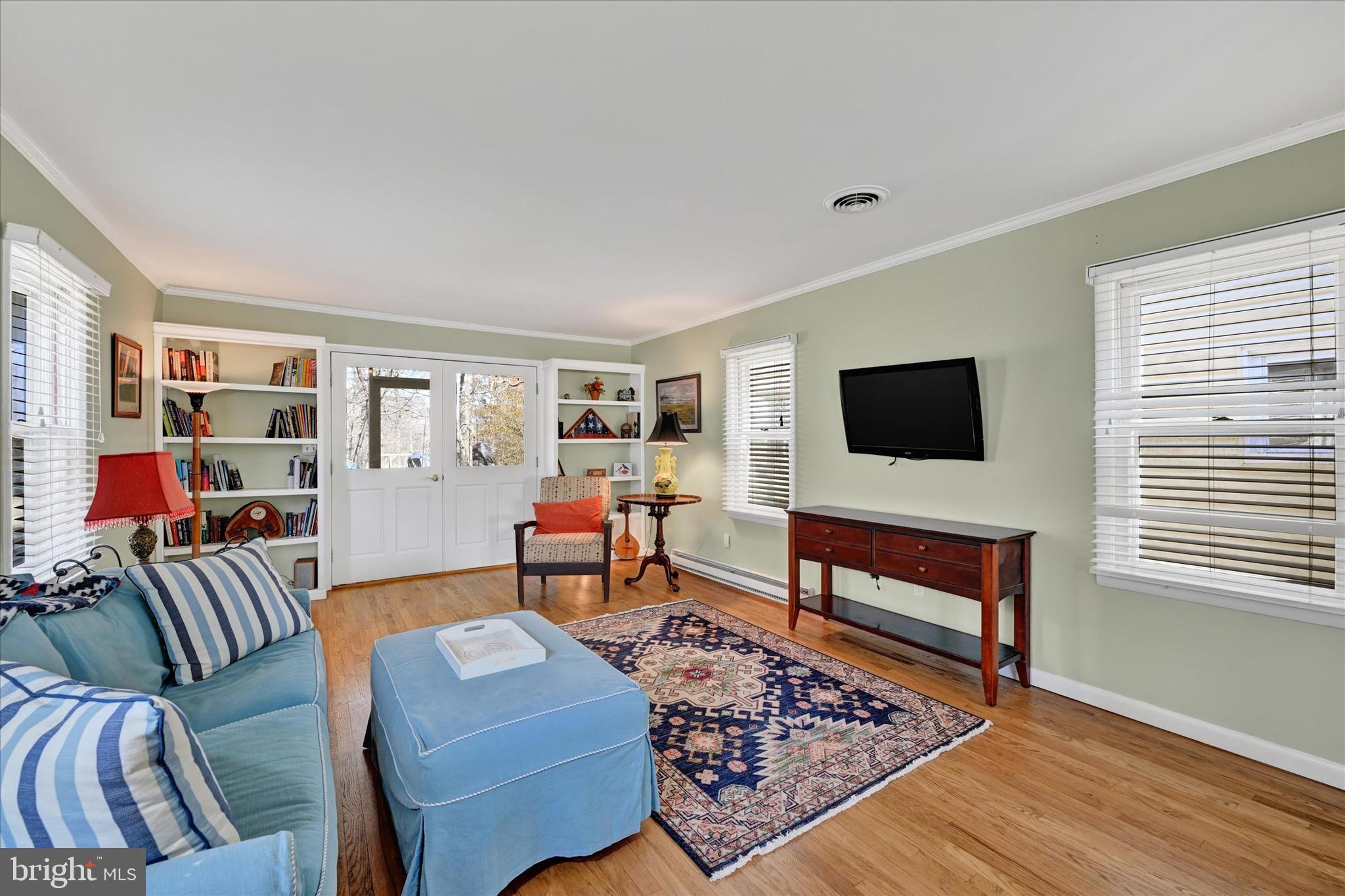 GLYNDON PARK - Residential