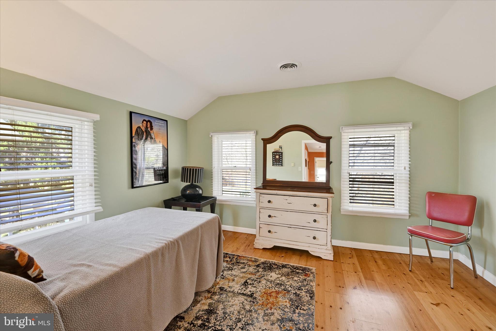 GLYNDON PARK - Residential