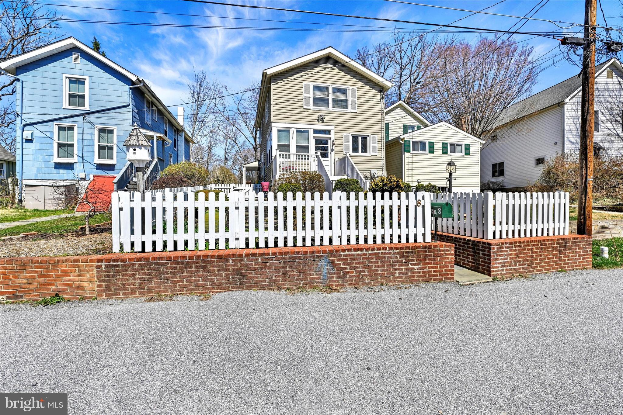 GLYNDON PARK - Residential