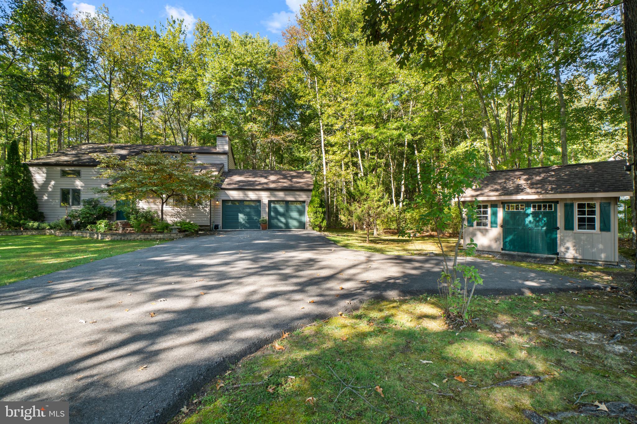 REGULARS - Residential