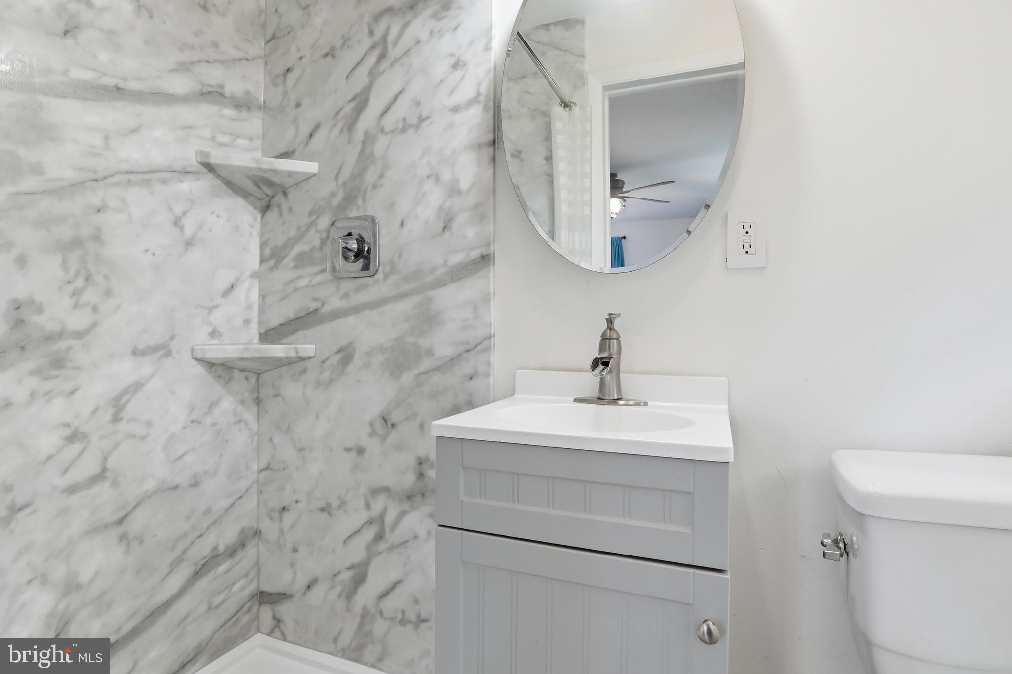 SCHOOL LANE HILLS - Residential