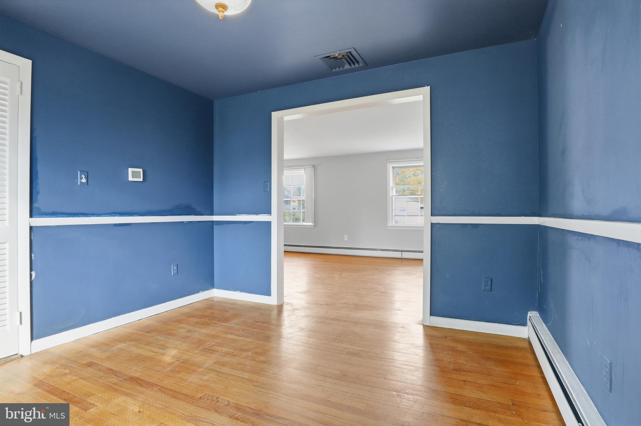 SCHOOL LANE HILLS - Residential