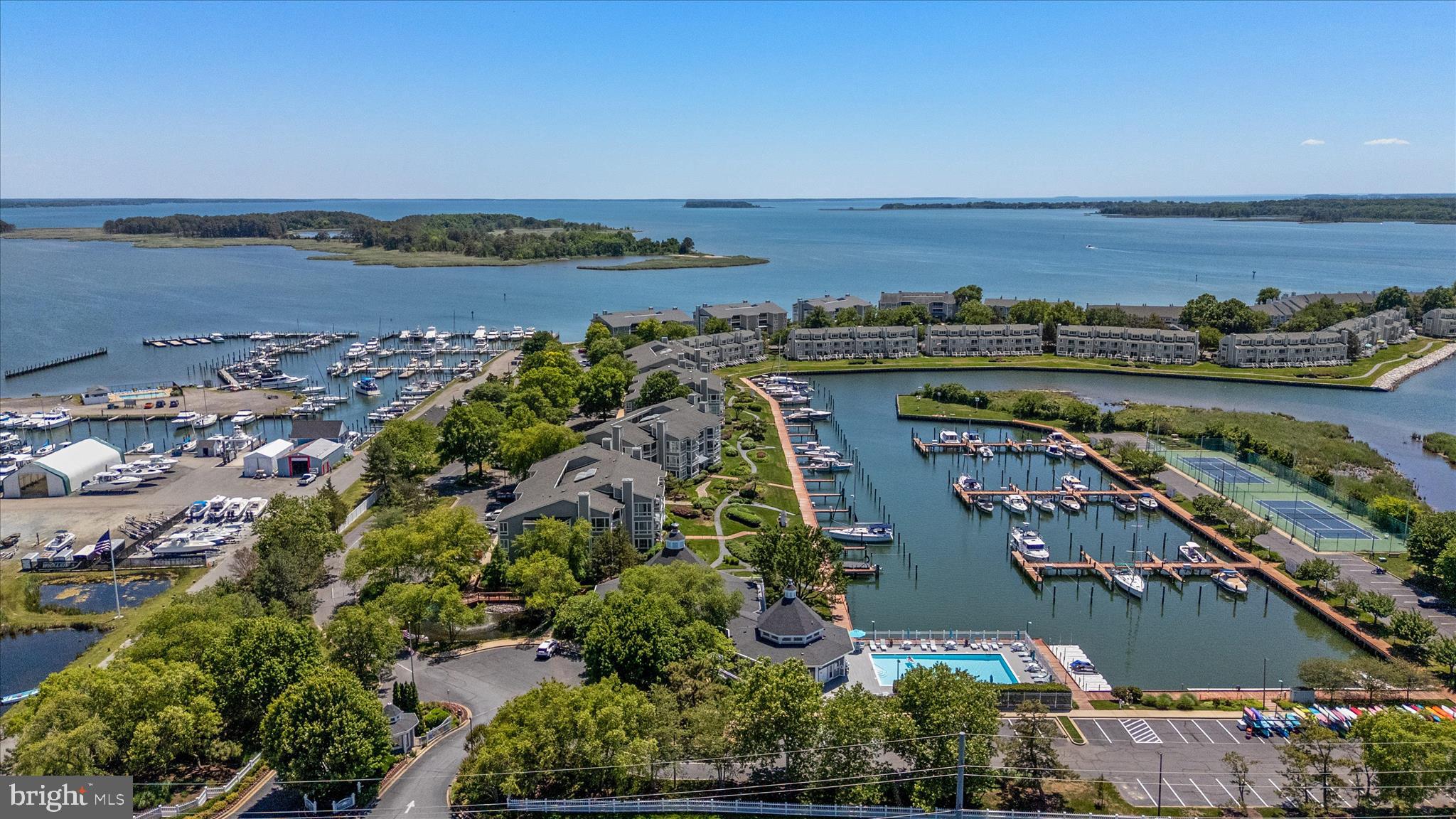 116 OYSTER COVE DRIVE 1D