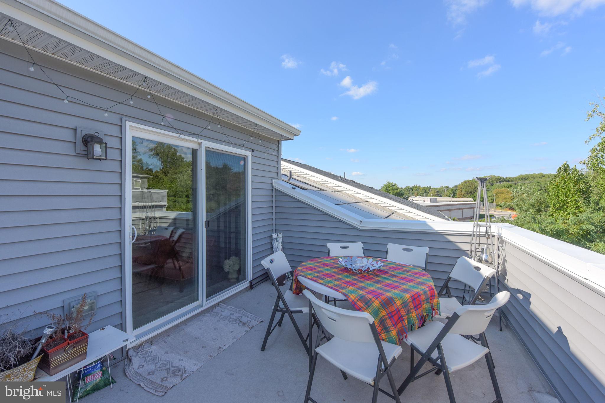 LARGO TOWN CENTER - Residential