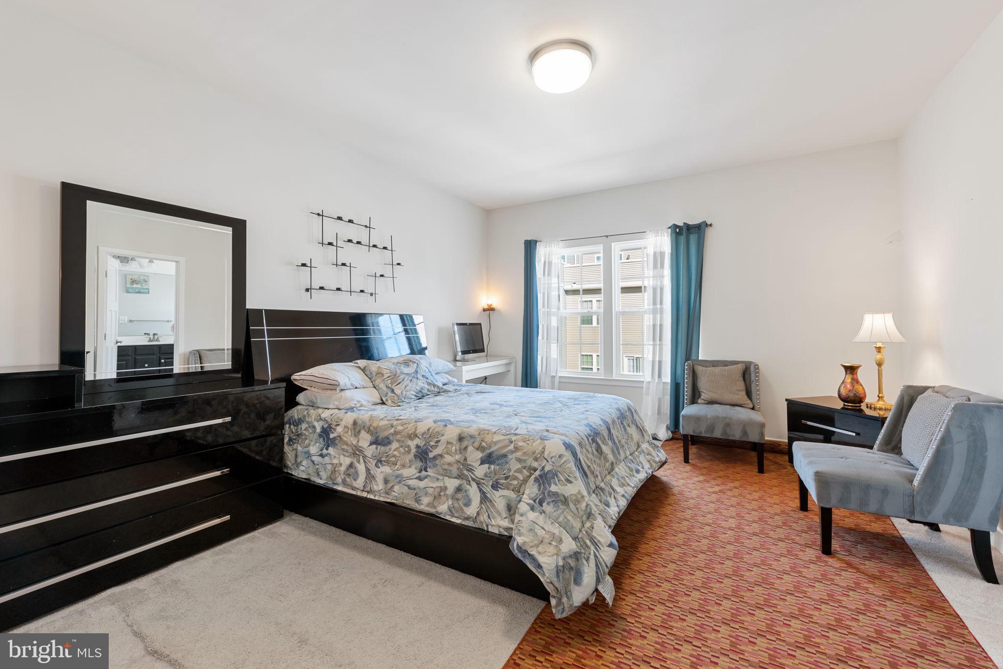 LARGO TOWN CENTER - Residential