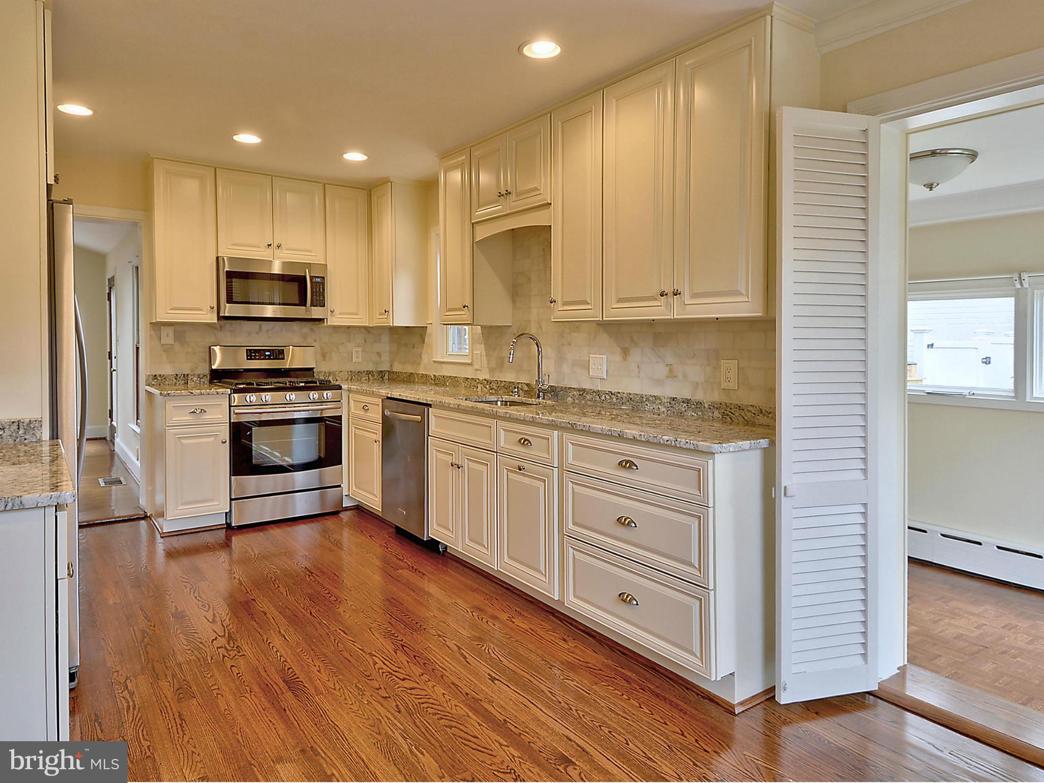 TEMPLE TERRACE - Residential