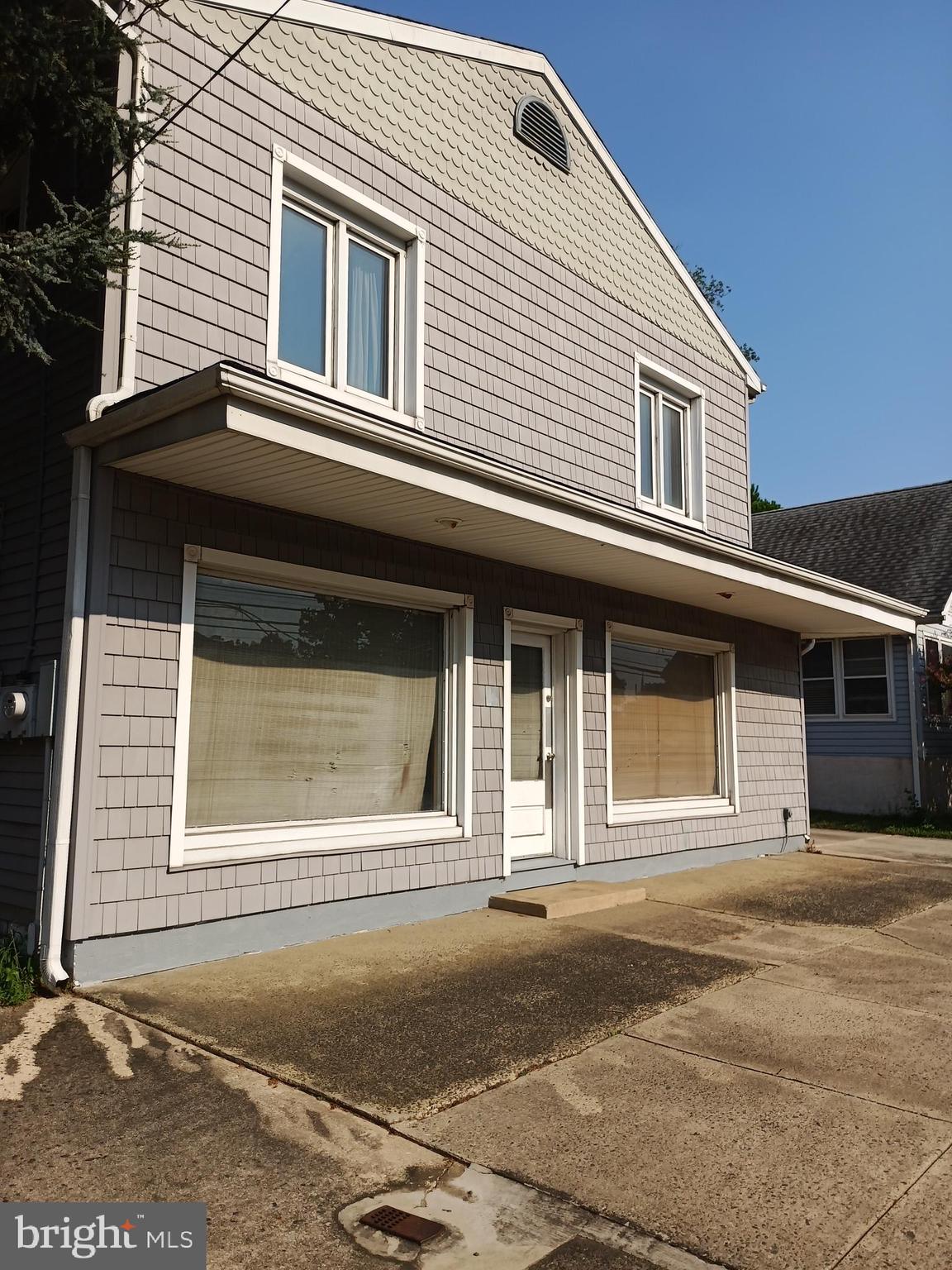 1093 DELSEA DRIVE