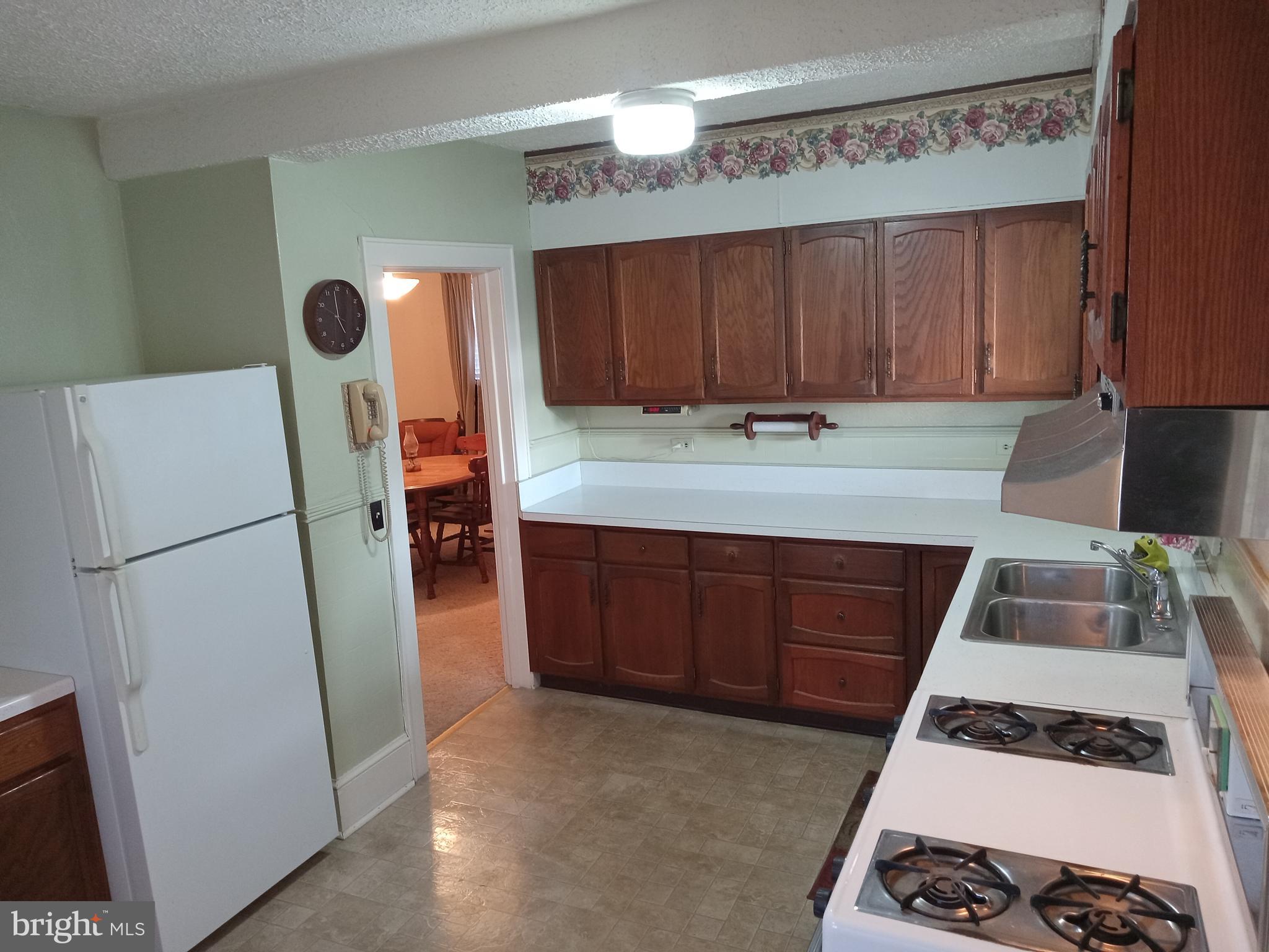 PETERSBURG - Residential