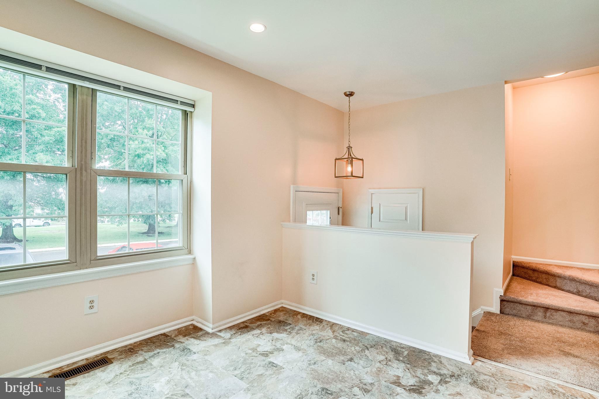 QUAIL HOLLOW - Residential