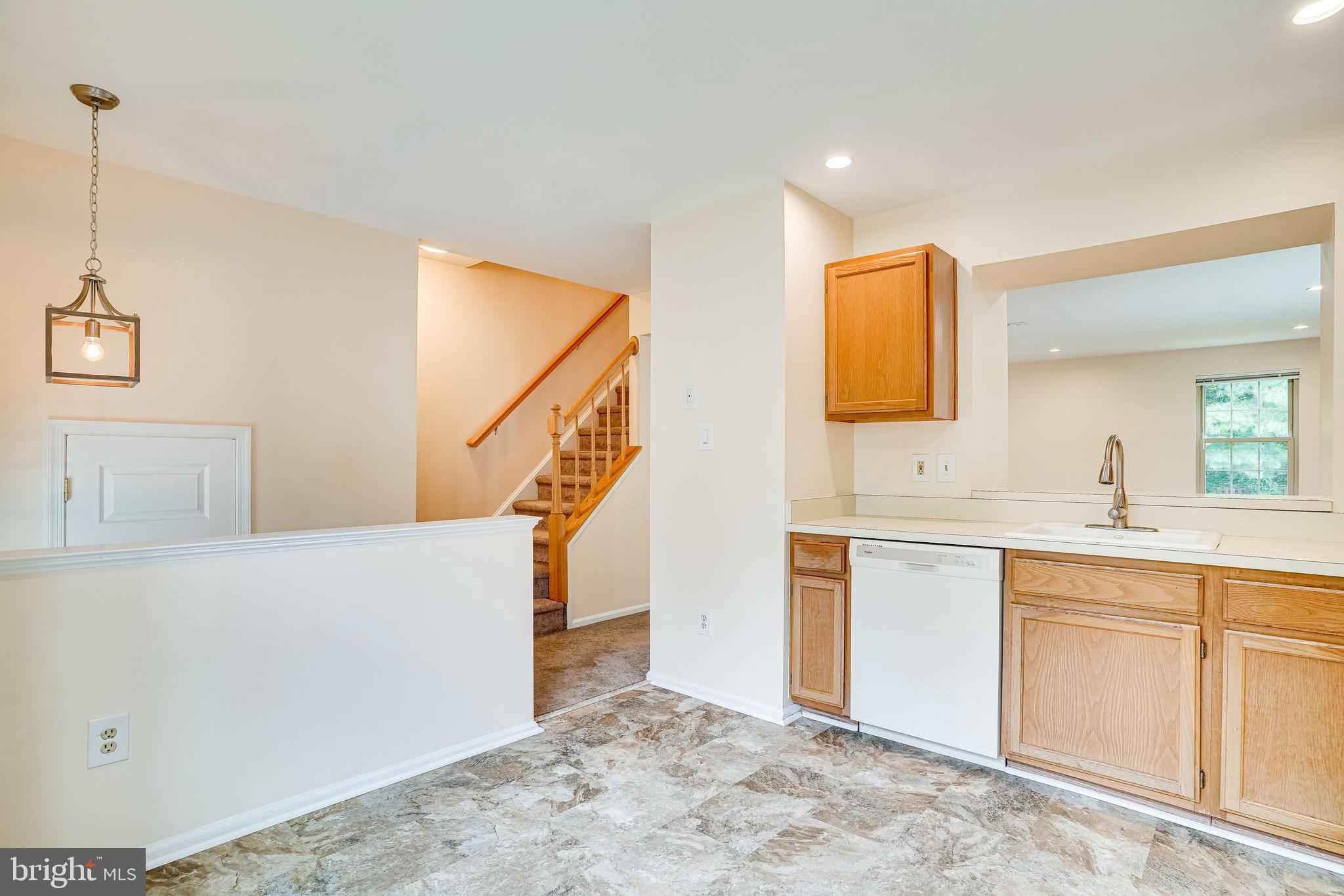 QUAIL HOLLOW - Residential