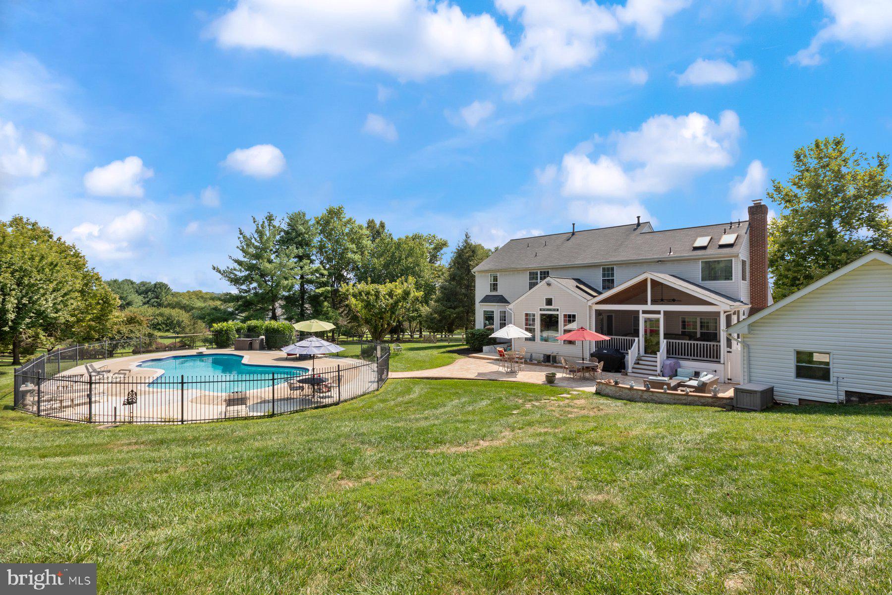 OVERLOOK HILLS - Residential