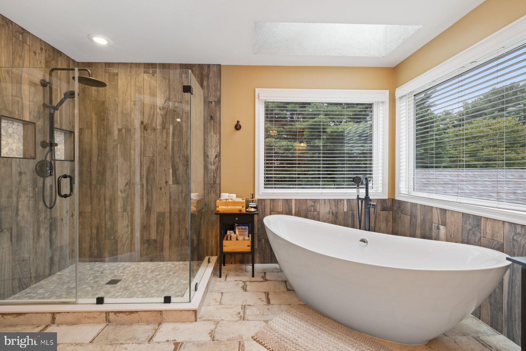 OVERLOOK HILLS - Residential