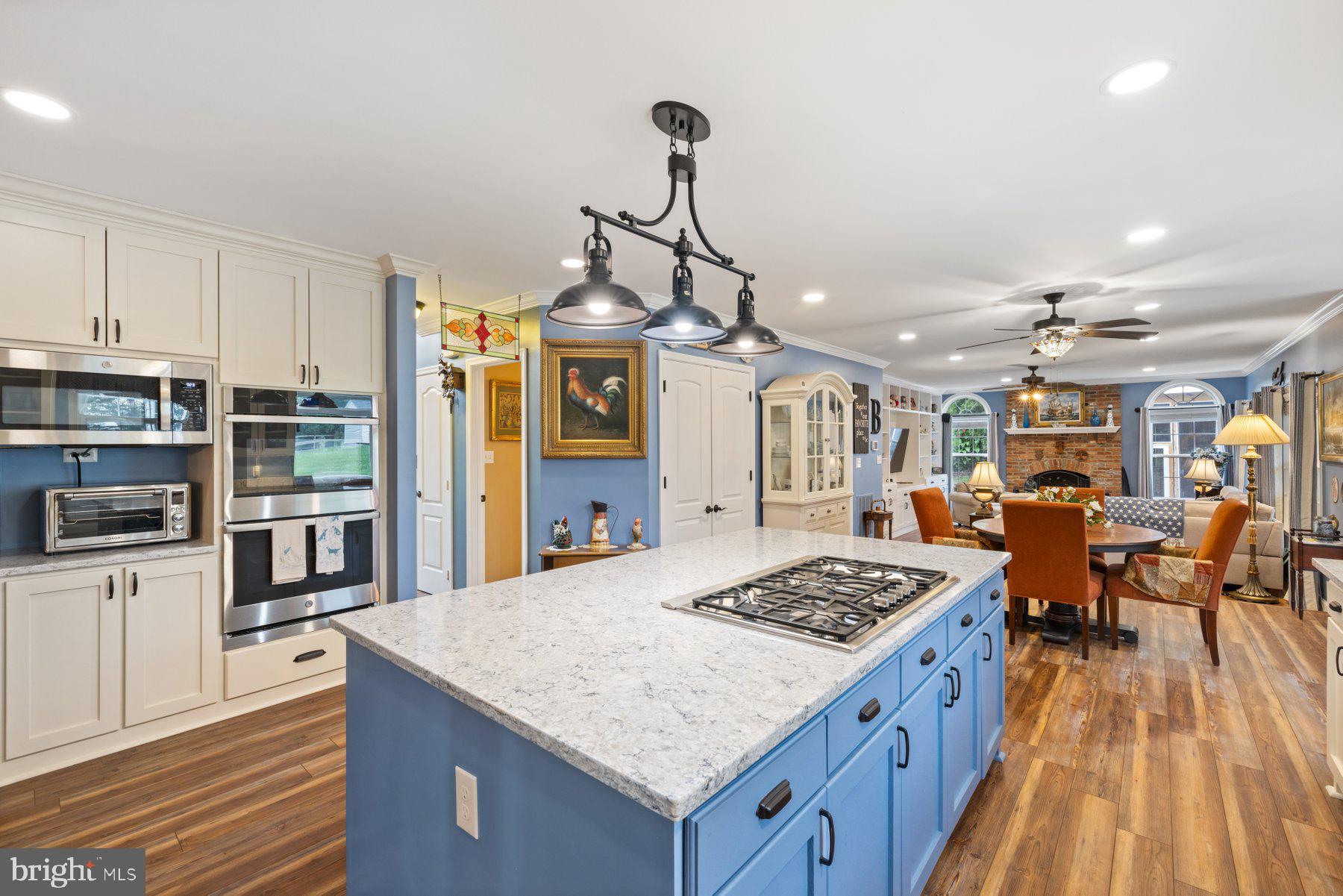 OVERLOOK HILLS - Residential